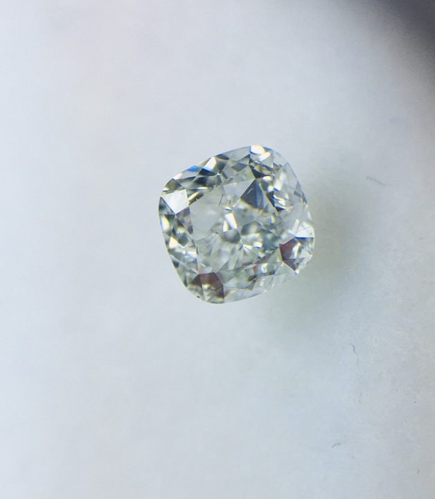 0.90ct Cushion SINGLE image 2 of 3