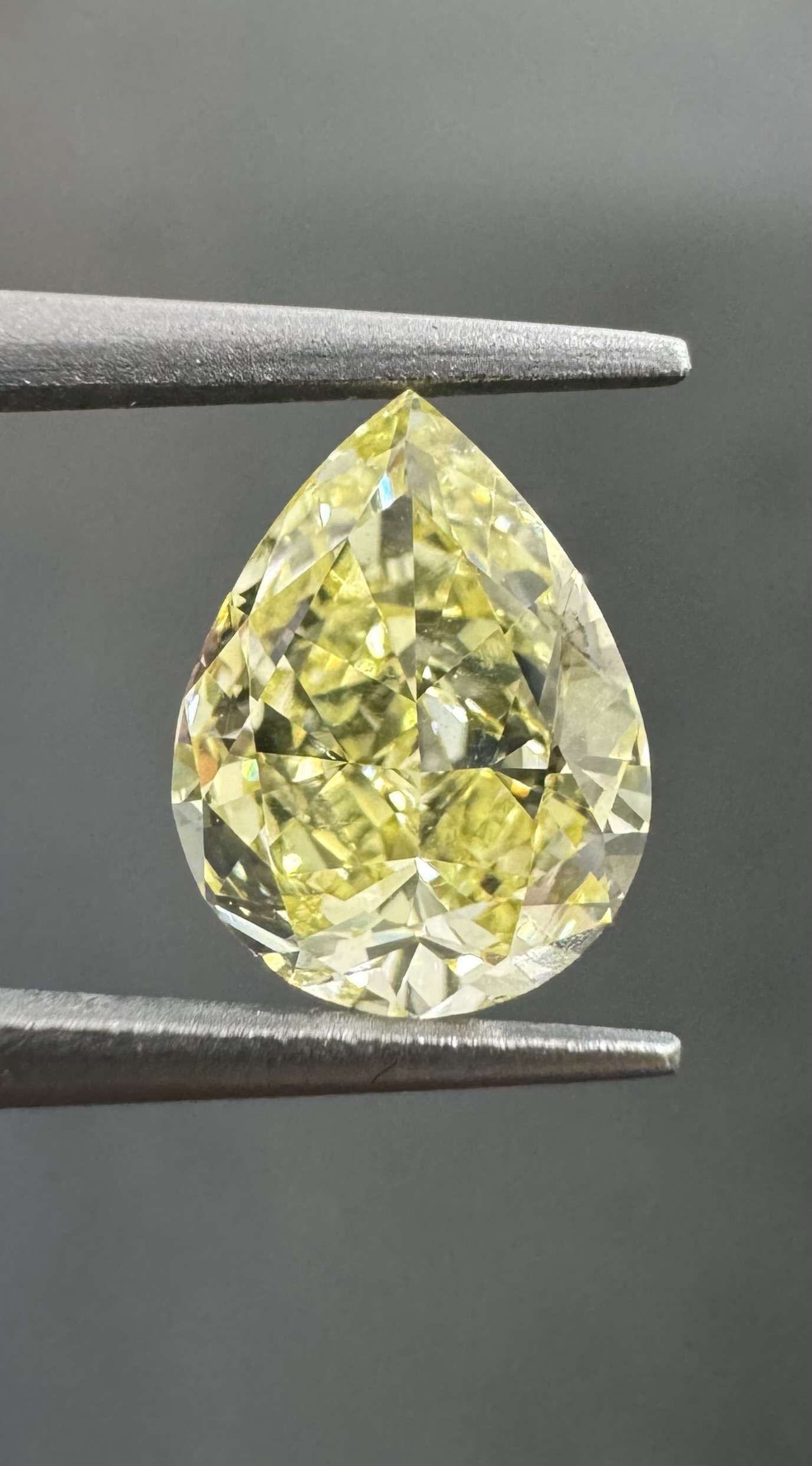 1.12ct Pear SINGLE image 2 of 3