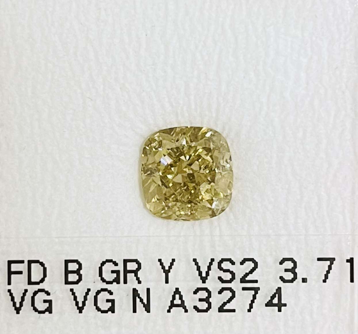 3.71ct Cushion SINGLE image 2 of 3