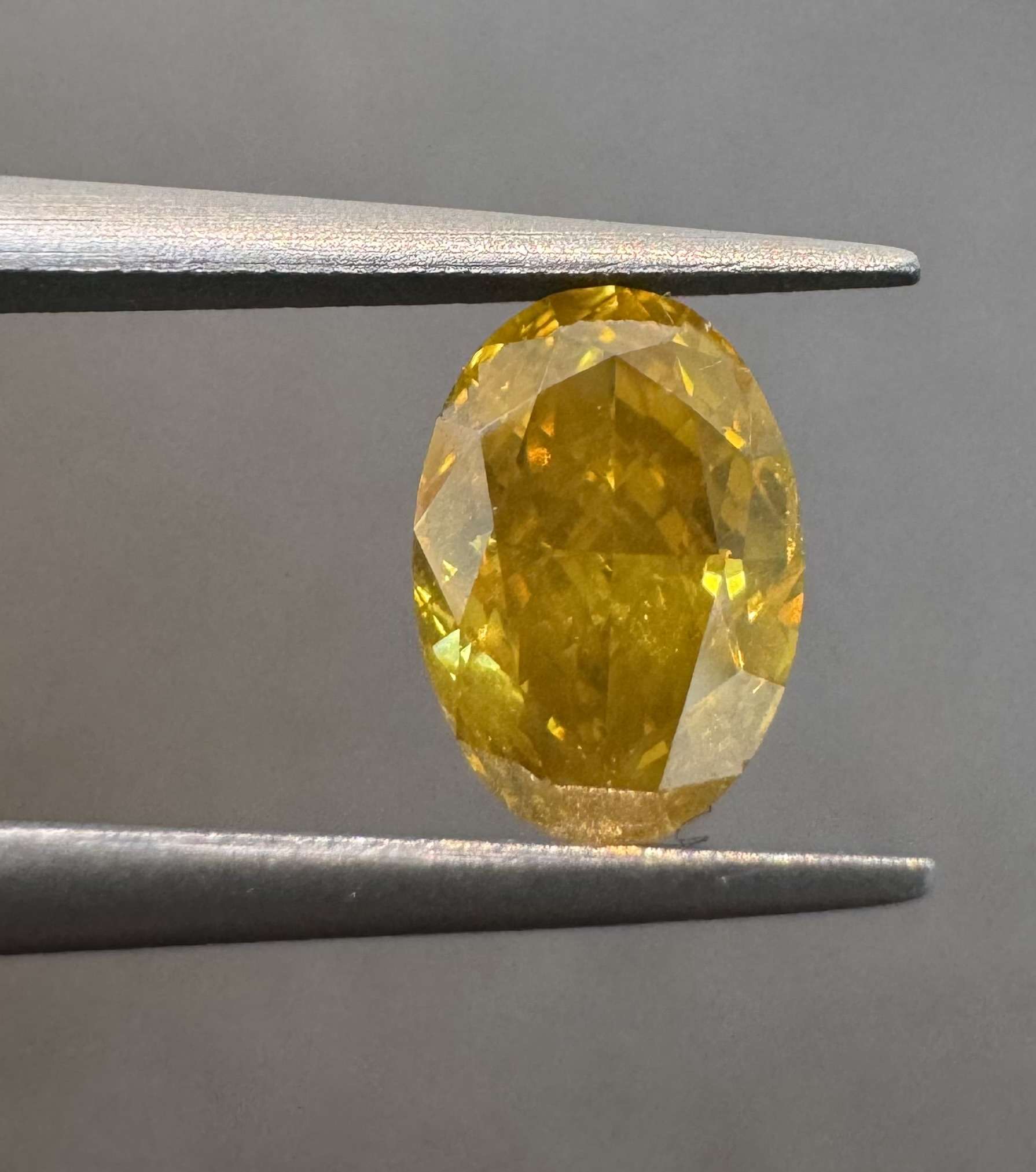 0.77ct Oval SINGLE image 3 of 4