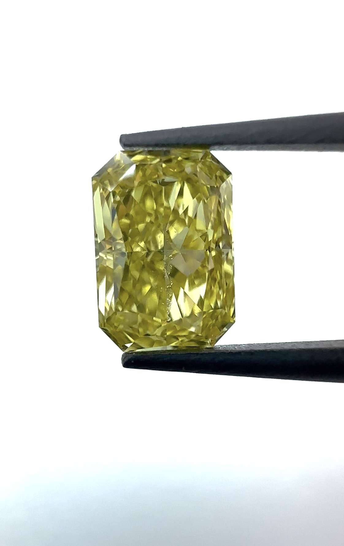0.70ct Radiant SINGLE image 2 of 3