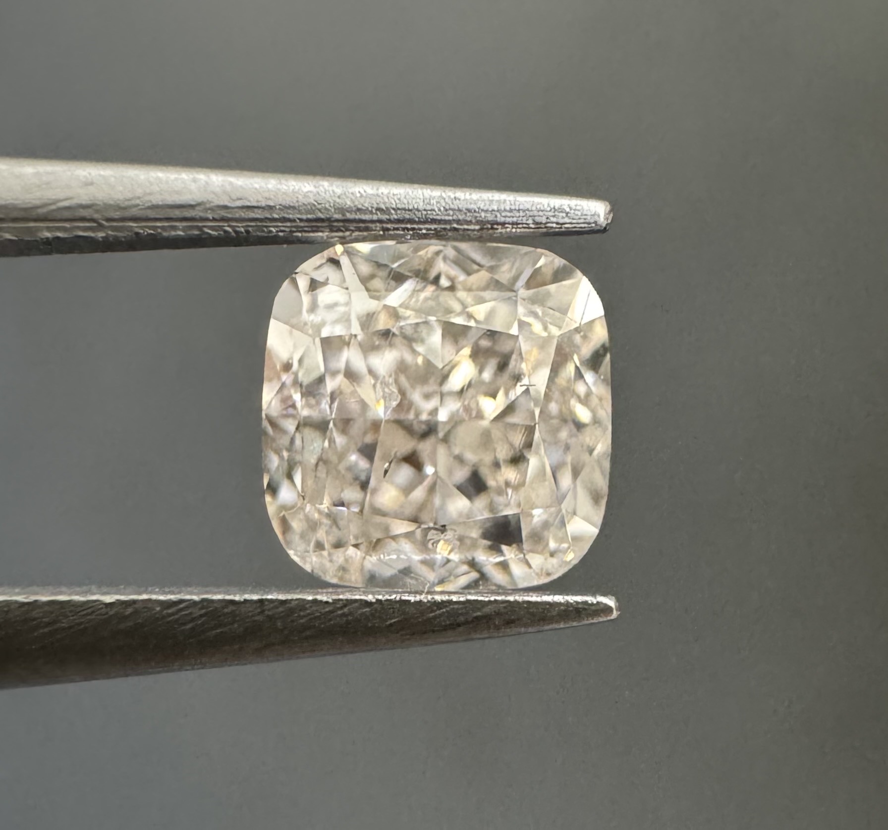 0.50ct Cushion SINGLE image 2 of 2