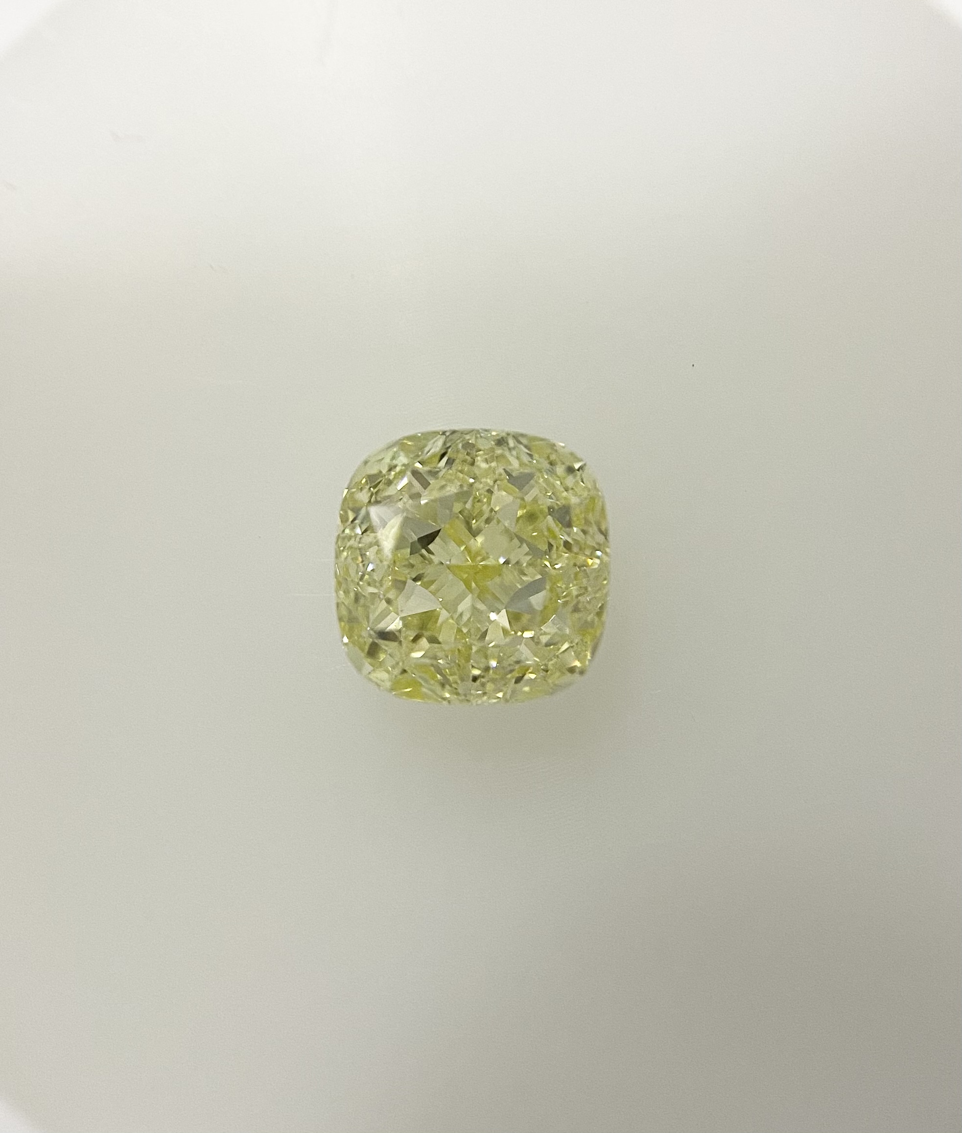 2.00ct Cushion SINGLE image 2 of 3