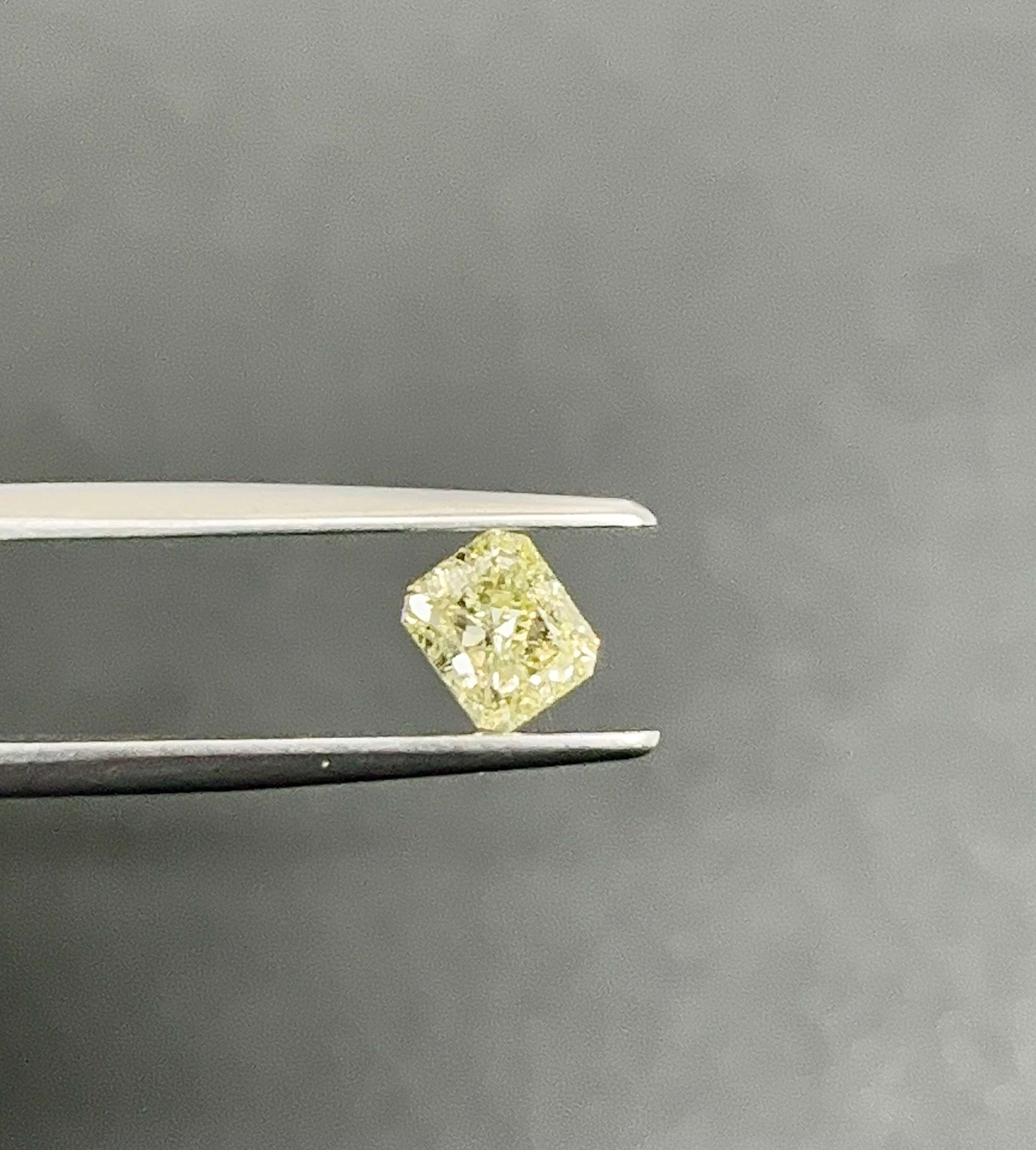 1.00ct Radiant SINGLE image 3 of 4