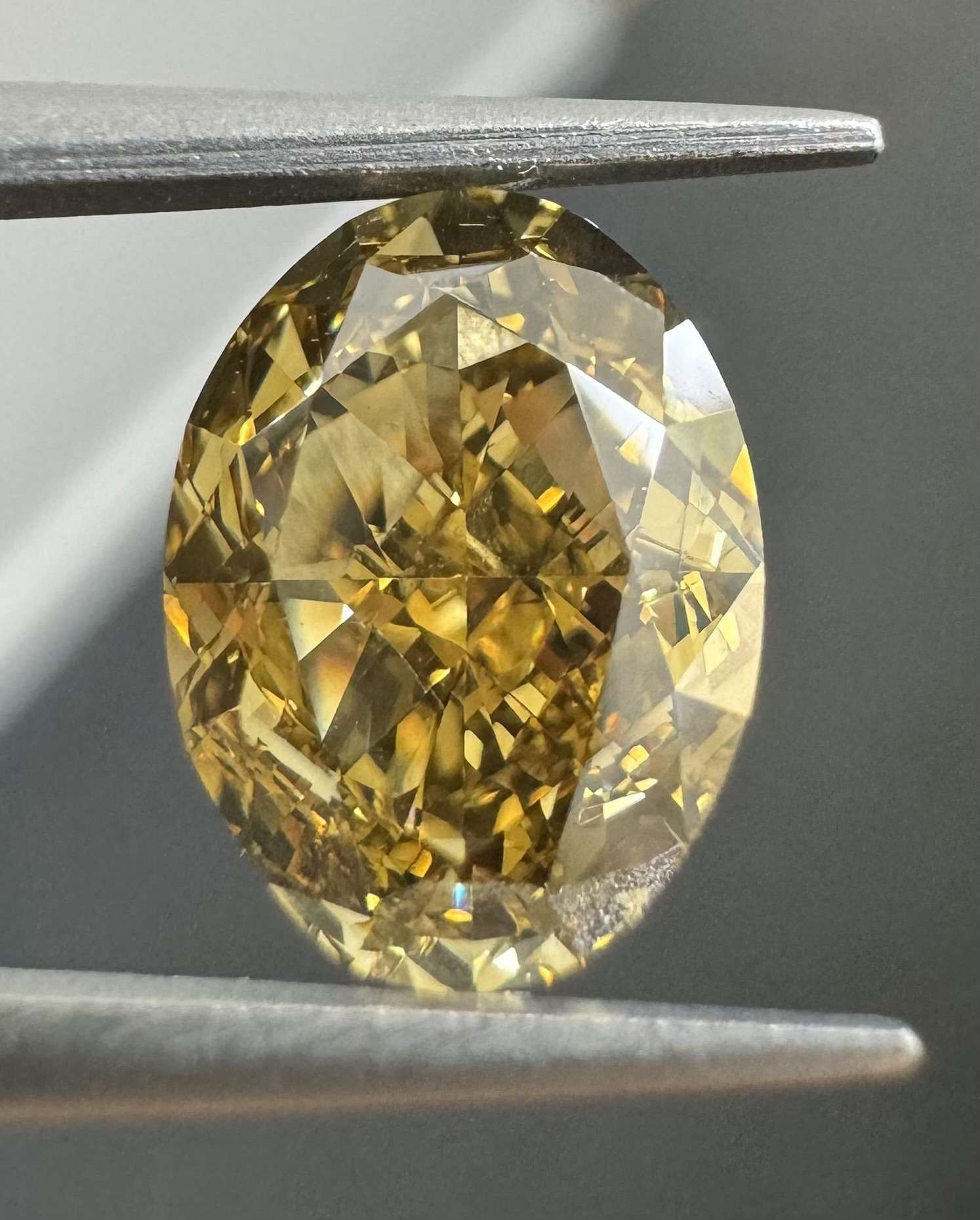 3.02ct Oval SINGLE image 2 of 3