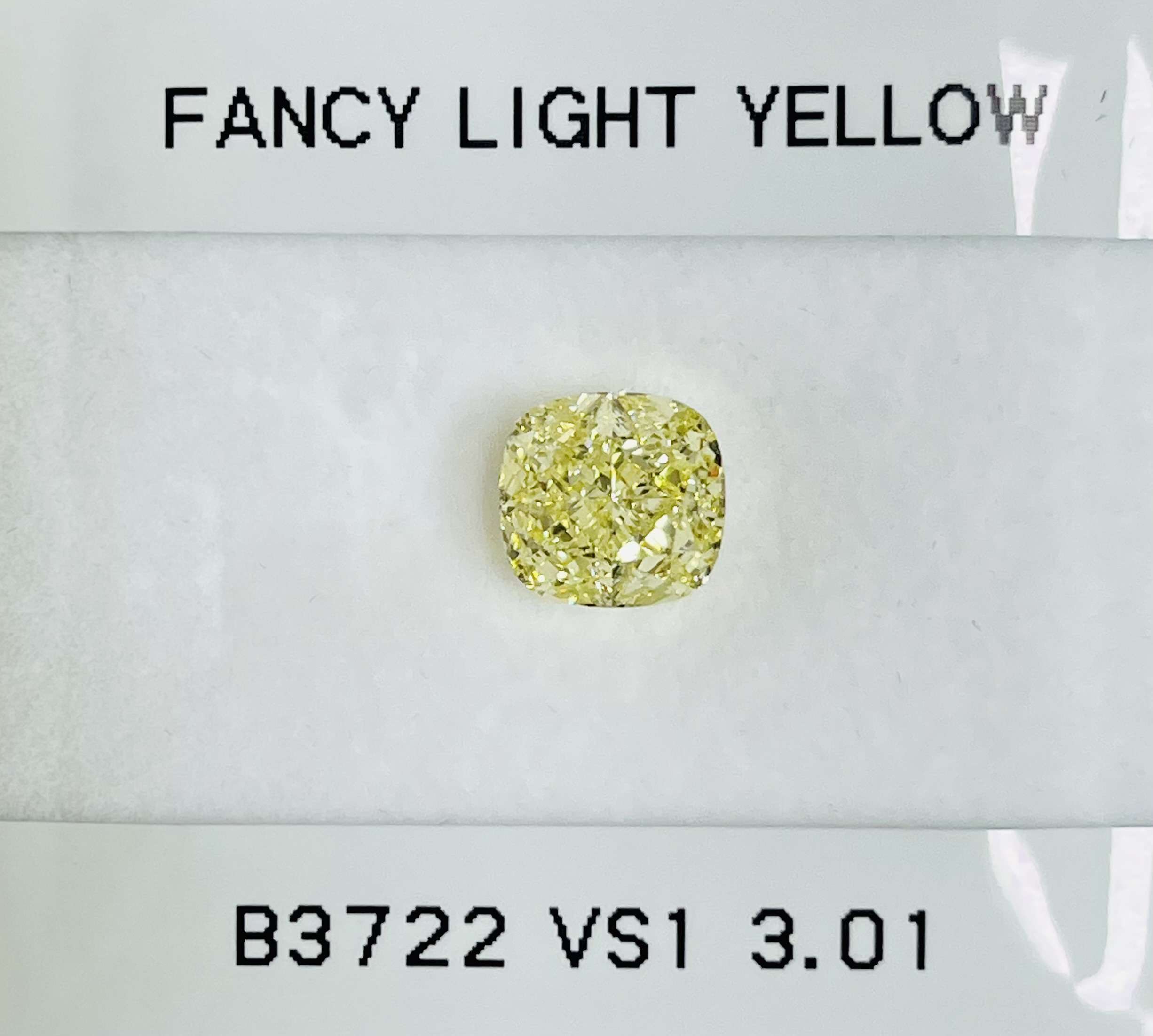3.01ct Cushion SINGLE image 2 of 3