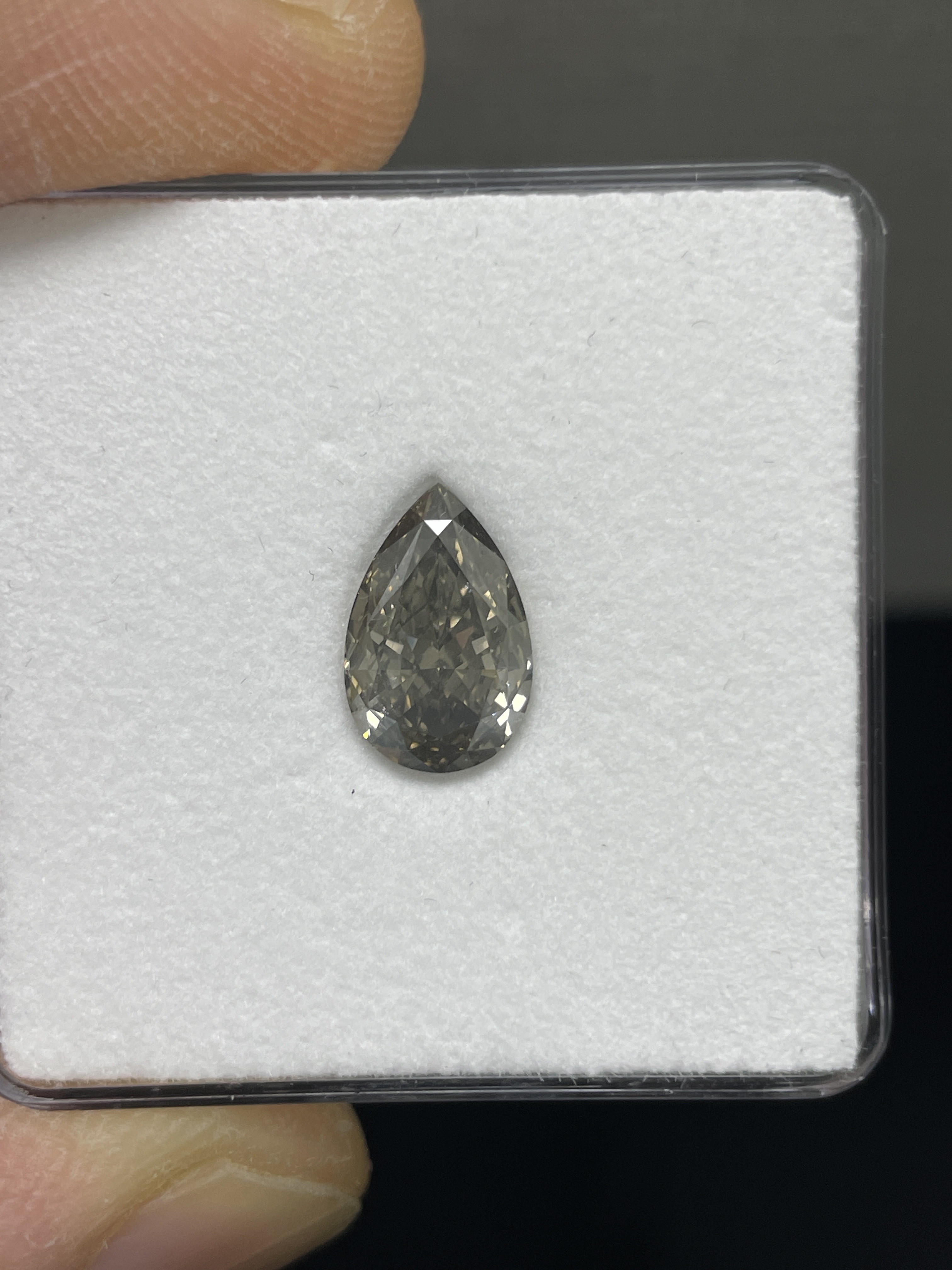 2.51ct Pear SINGLE image 2 of 3