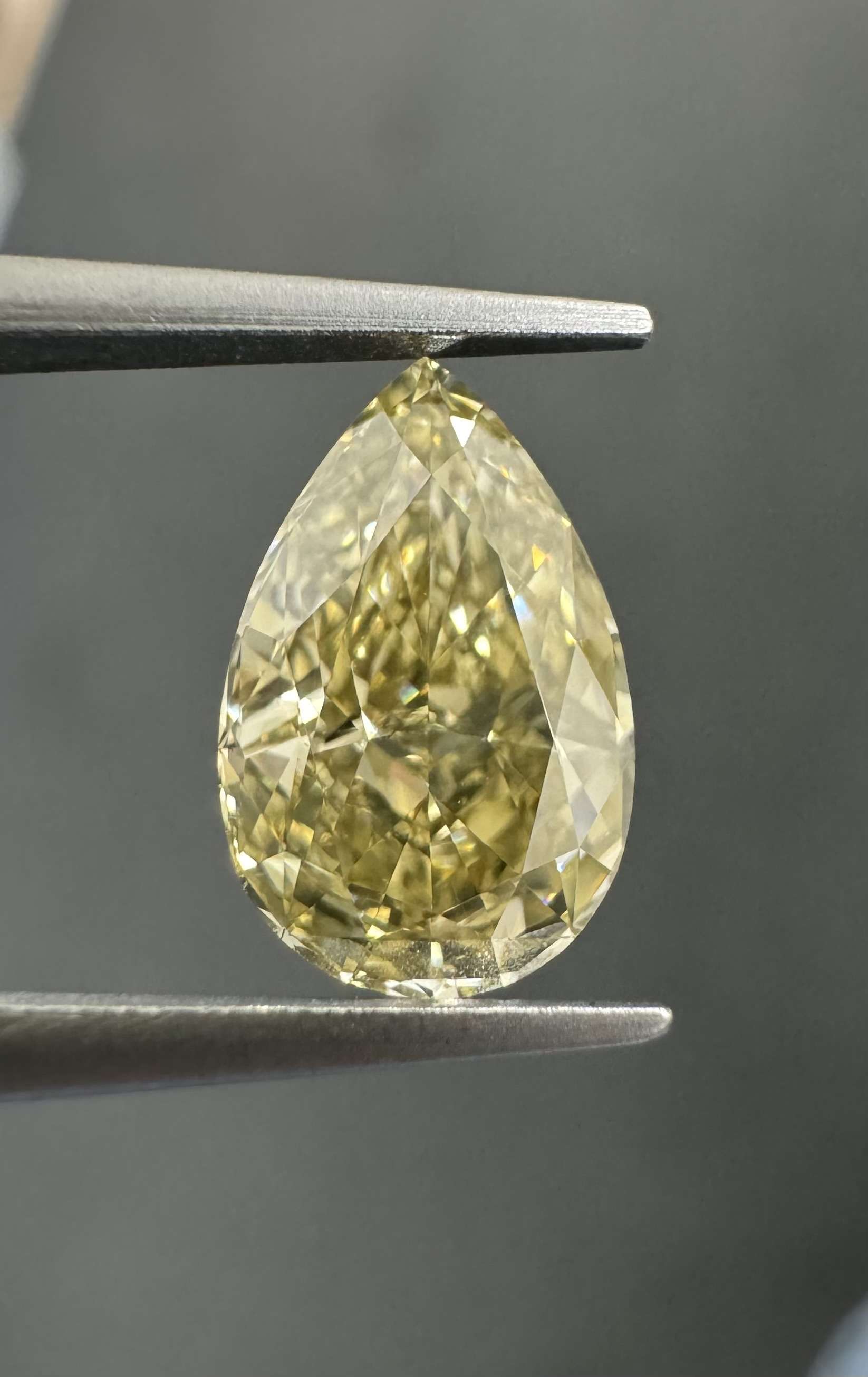 1.41ct Pear SINGLE image 3 of 4