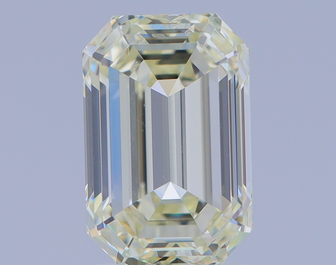 2.02ct Emerald Cut SINGLE image 2 of 3