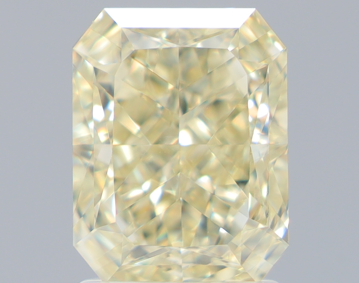 2.07ct Radiant SINGLE image 2 of 3