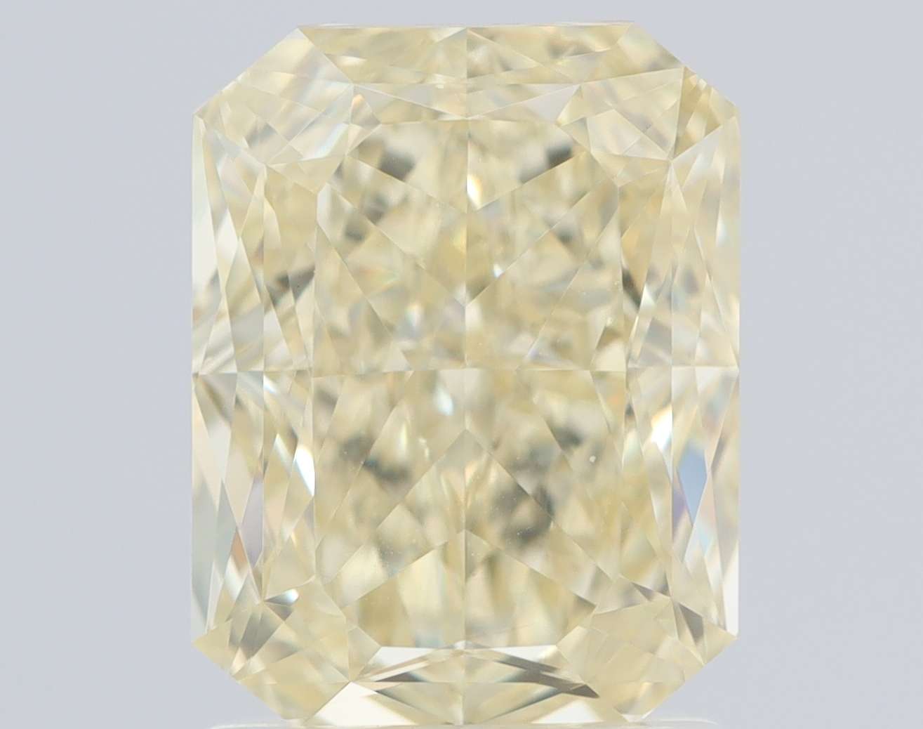 2.01ct Radiant SINGLE image 2 of 3