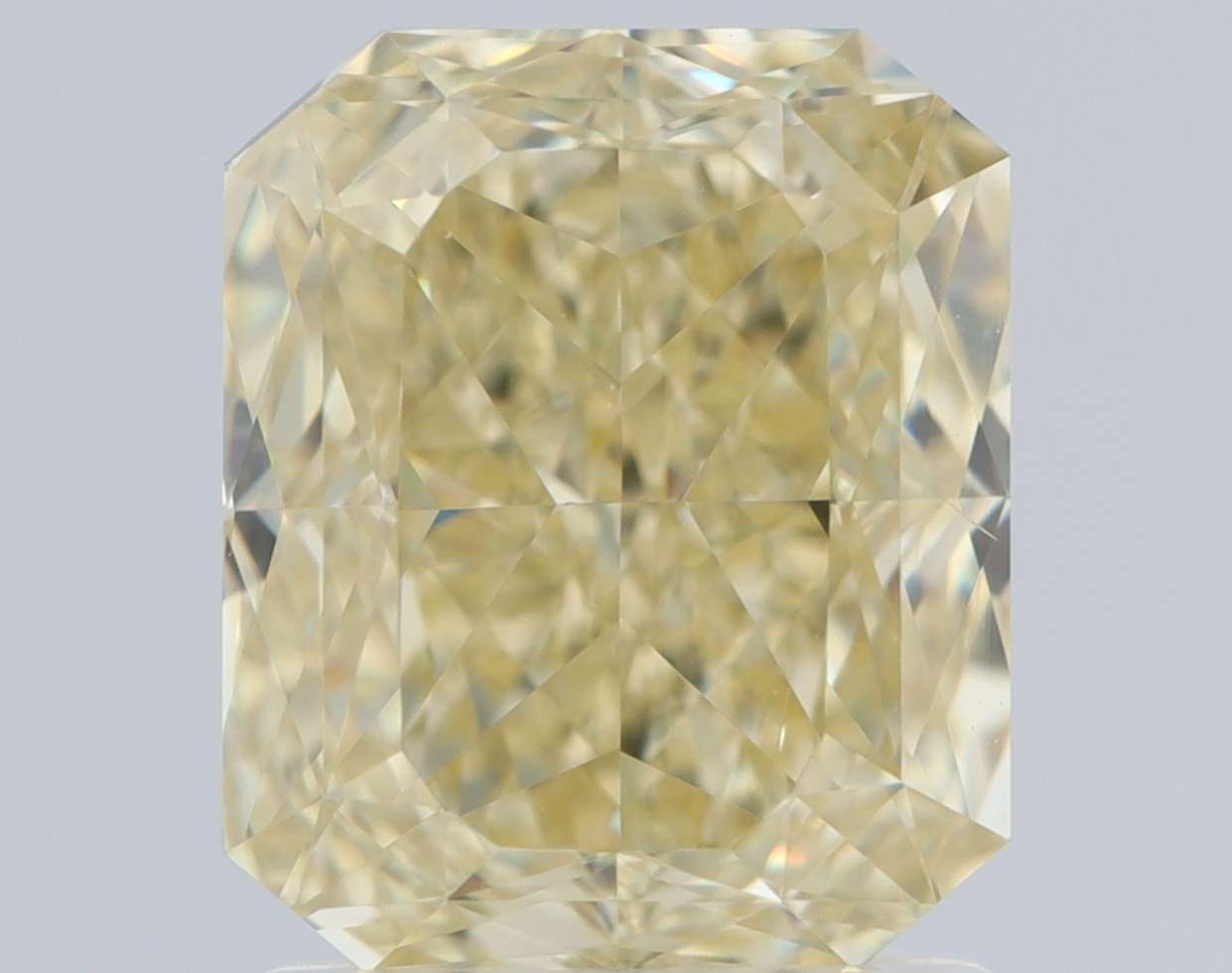 2.01ct Radiant SINGLE image 2 of 3