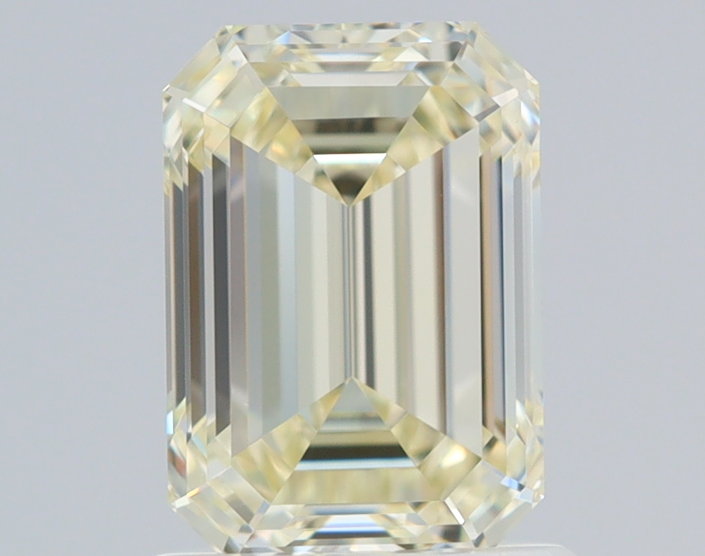 1.30ct Emerald Cut SINGLE image 3 of 4