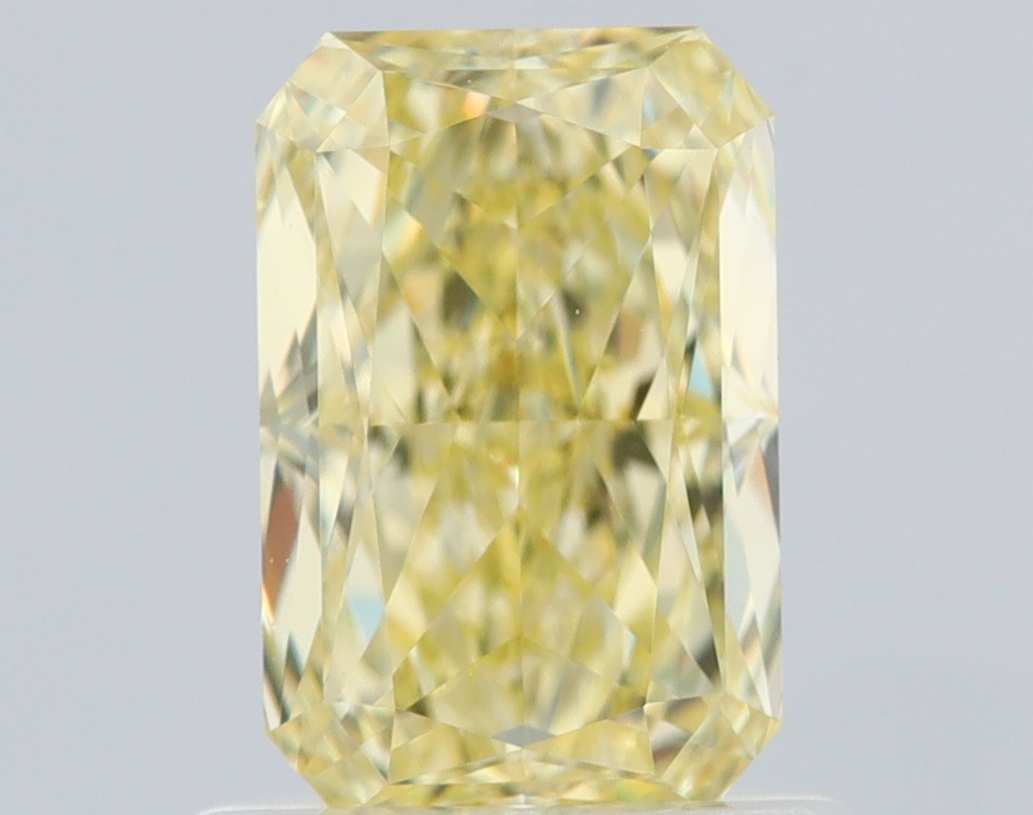 1.01ct Radiant SINGLE image 2 of 3
