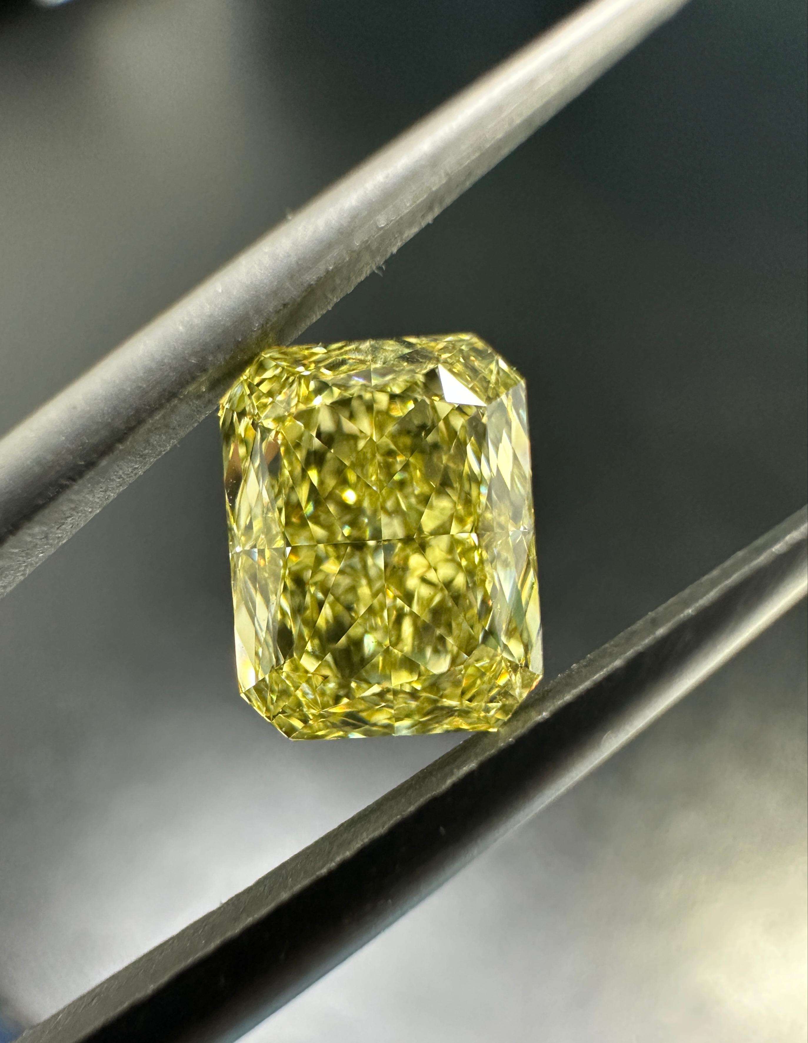 1.51ct Radiant SINGLE image 2 of 2