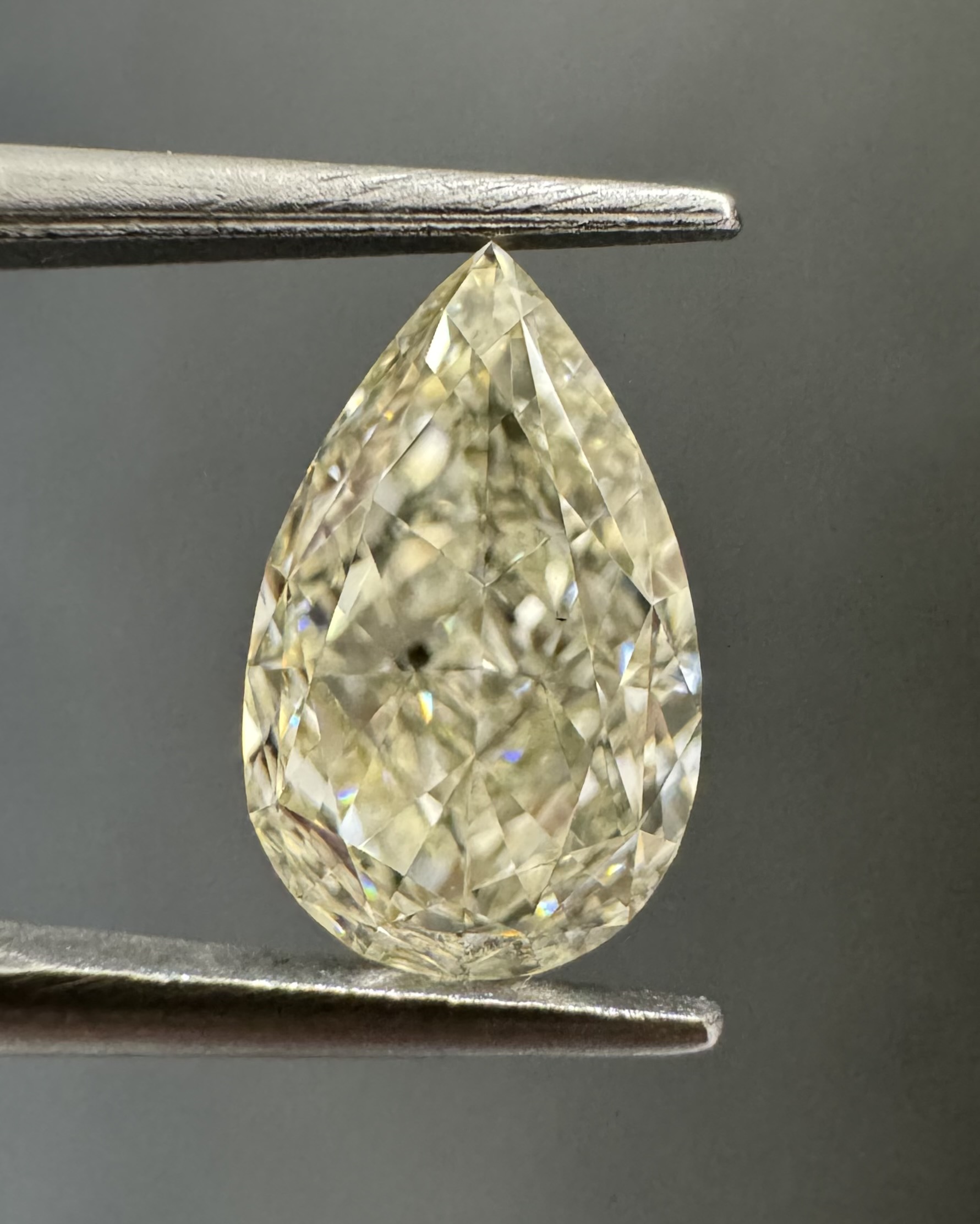 1.02ct Pear SINGLE image 2 of 3