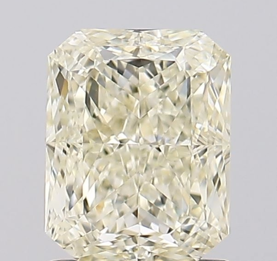 1.26ct Radiant SINGLE image 3 of 4