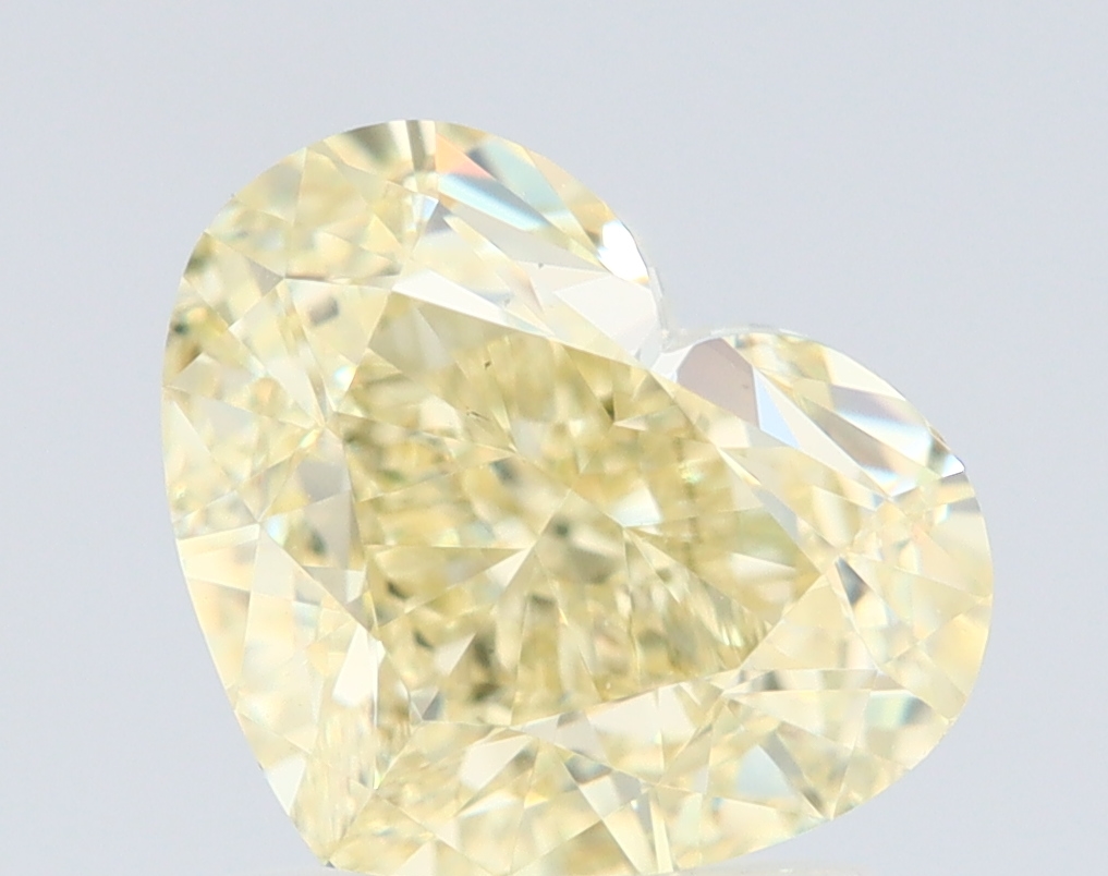 2.01ct Heart SINGLE image 2 of 3