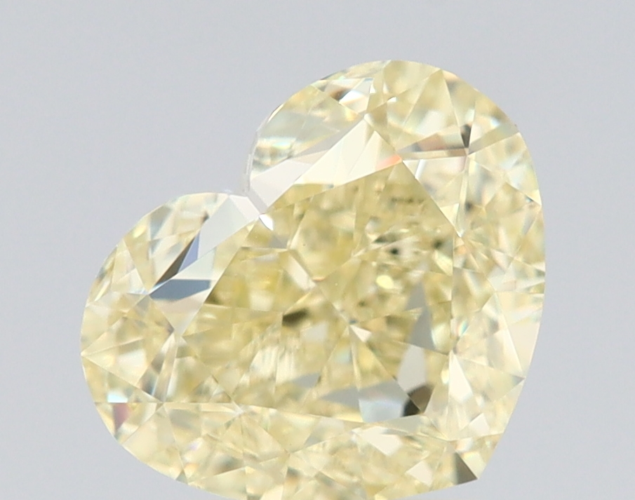 2.01ct Heart SINGLE image 2 of 3