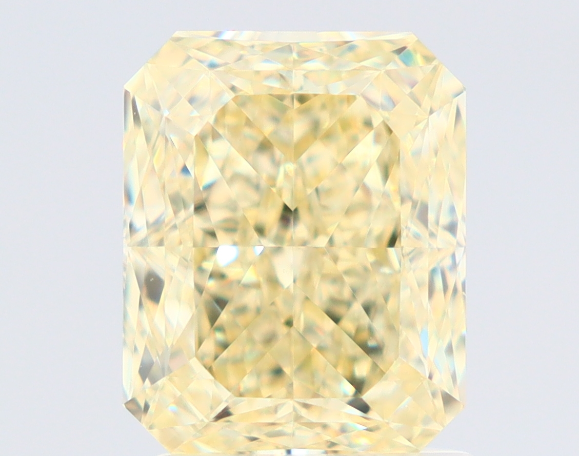 2.01ct Radiant SINGLE image 2 of 3