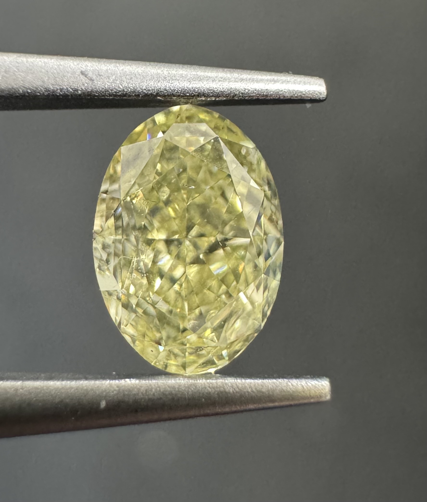 0.72ct Oval SINGLE image 3 of 4
