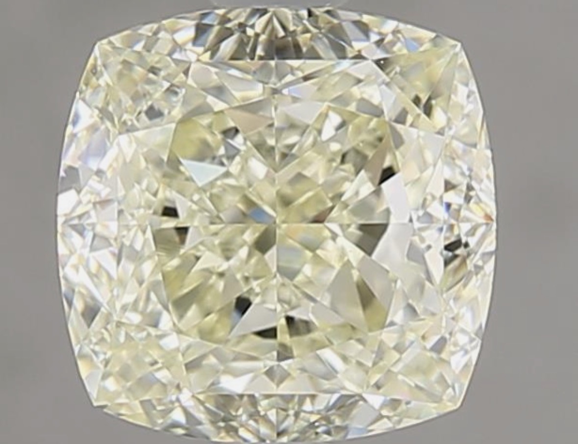 2.01ct Cushion SINGLE image 2 of 3