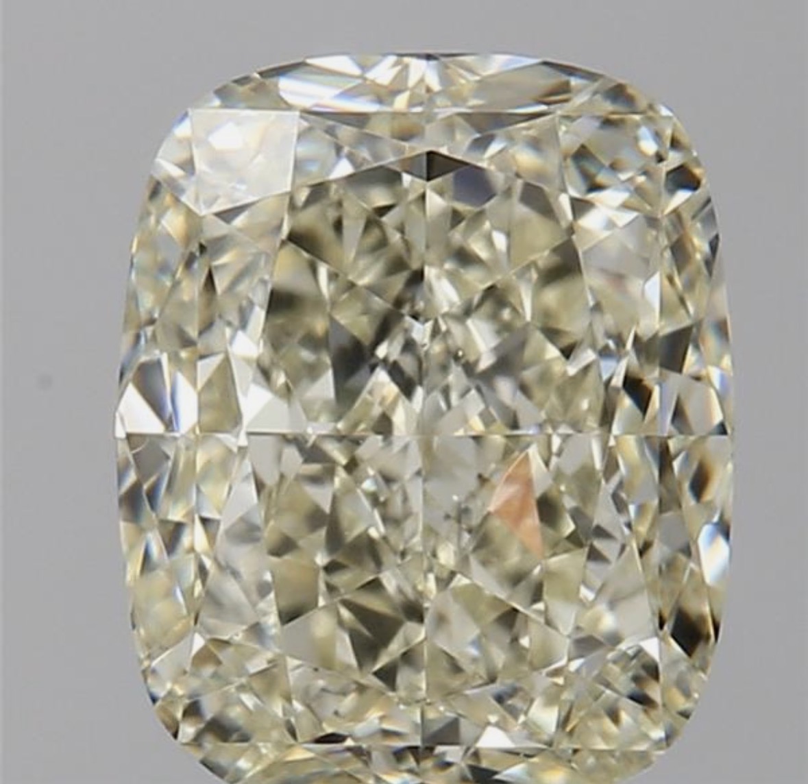 2.02ct Cushion SINGLE image 2 of 3