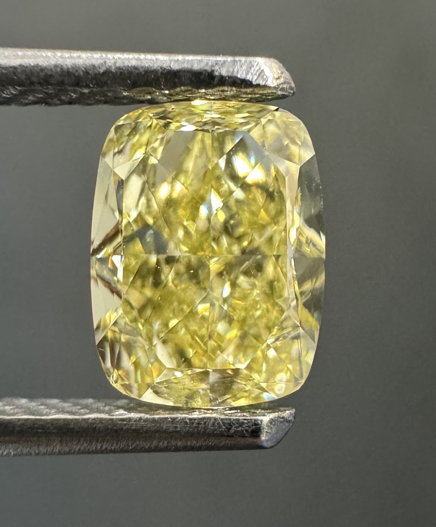 1.00ct Cushion SINGLE image 2 of 3