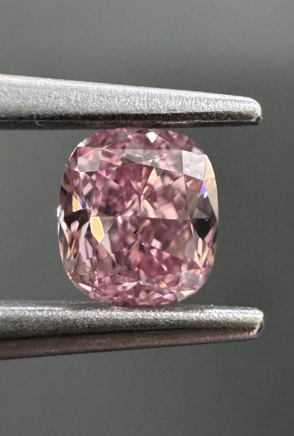 0.23ct Cushion SINGLE image 2 of 3