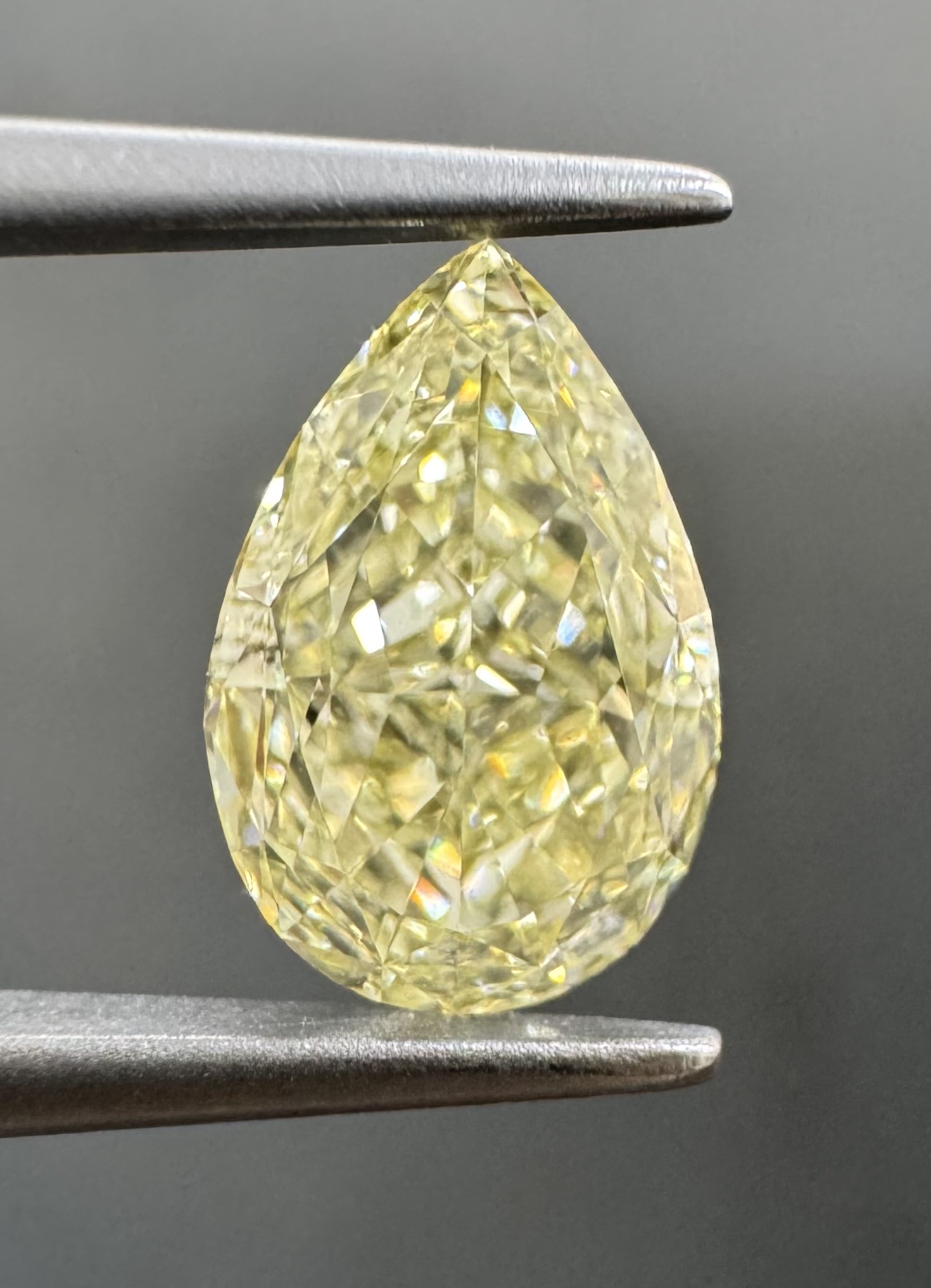 2.02ct Pear SINGLE image 2 of 3