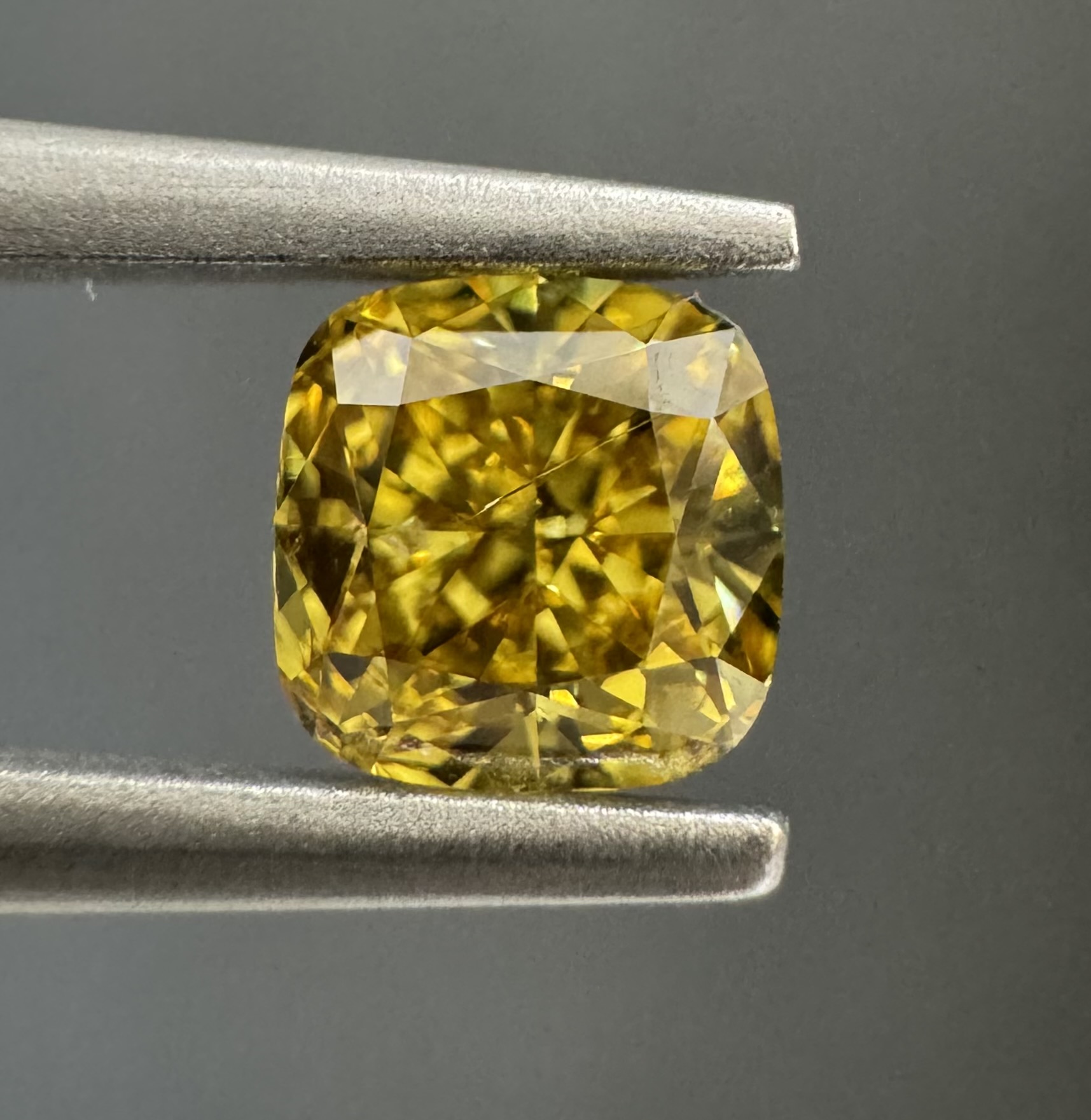 0.48ct Cushion SINGLE image 2 of 2