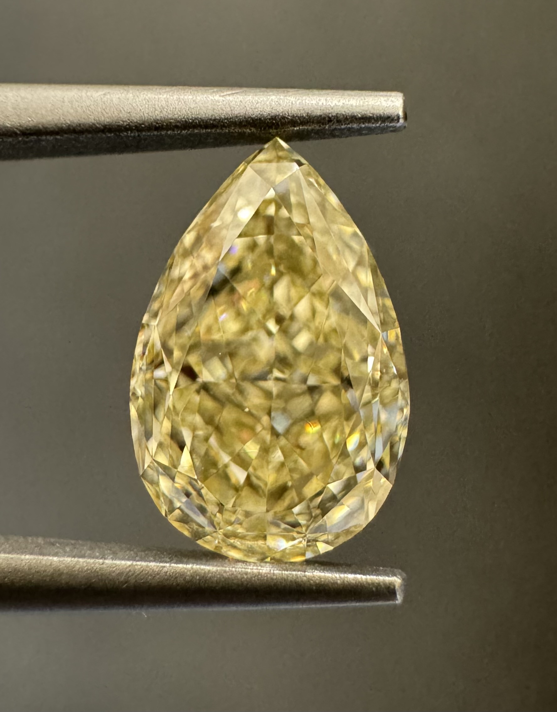 1.15ct Pear SINGLE image 2 of 2