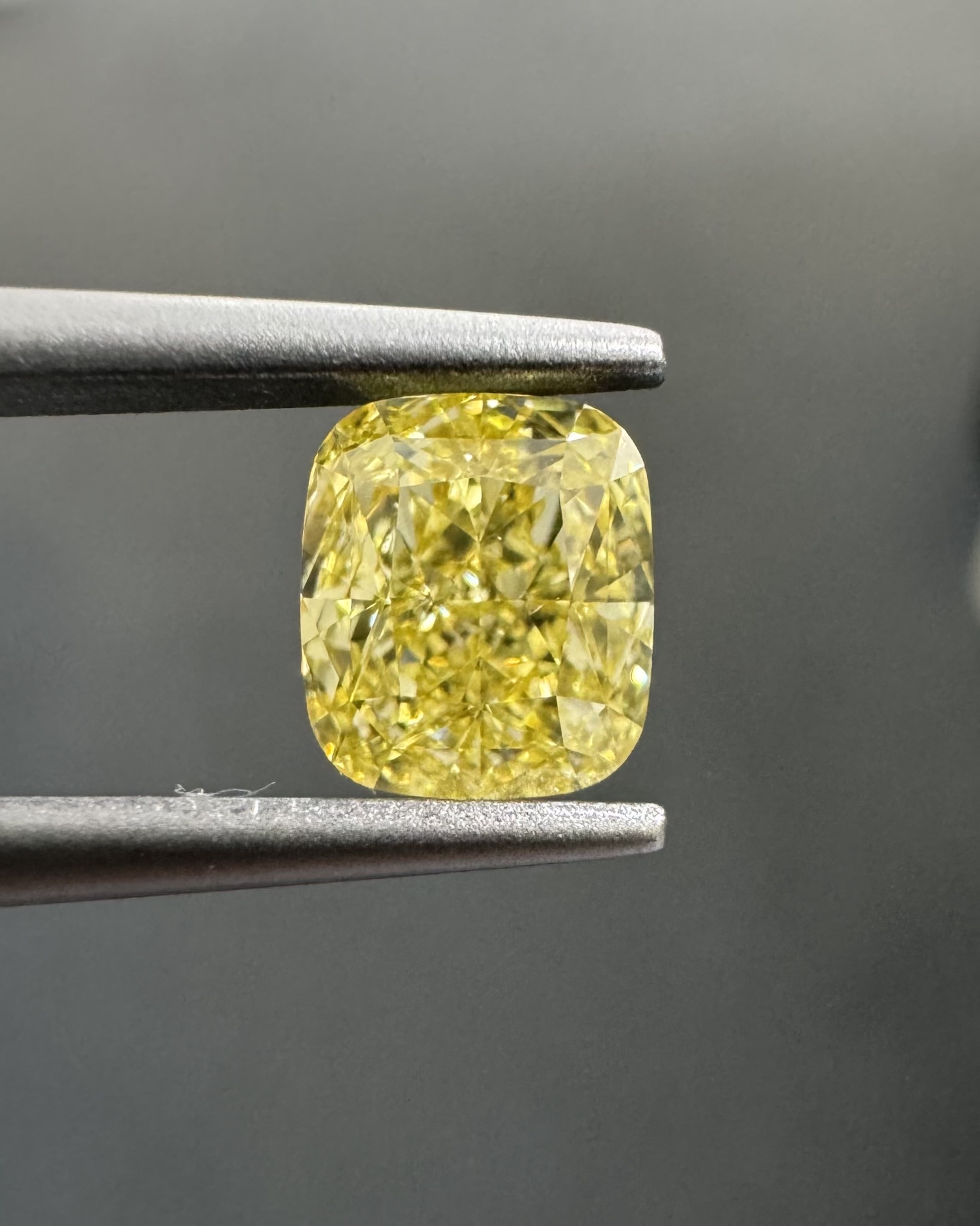 0.80ct Cushion SINGLE image 2 of 3