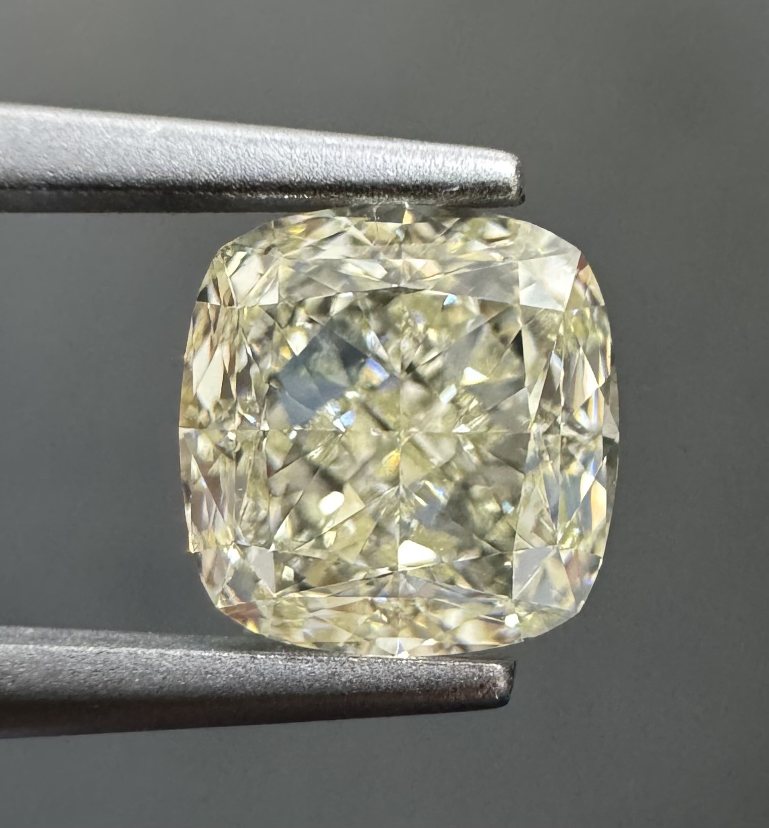 1.13ct Cushion SINGLE