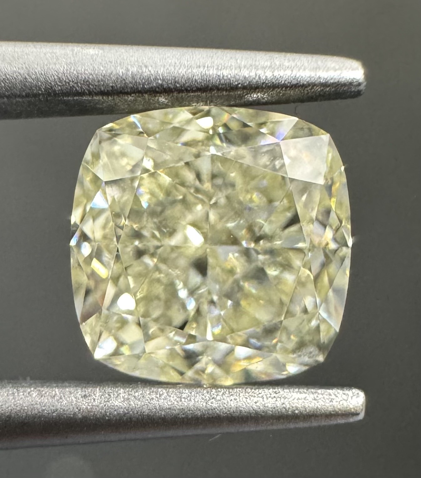 1.26ct Cushion SINGLE image 3 of 4