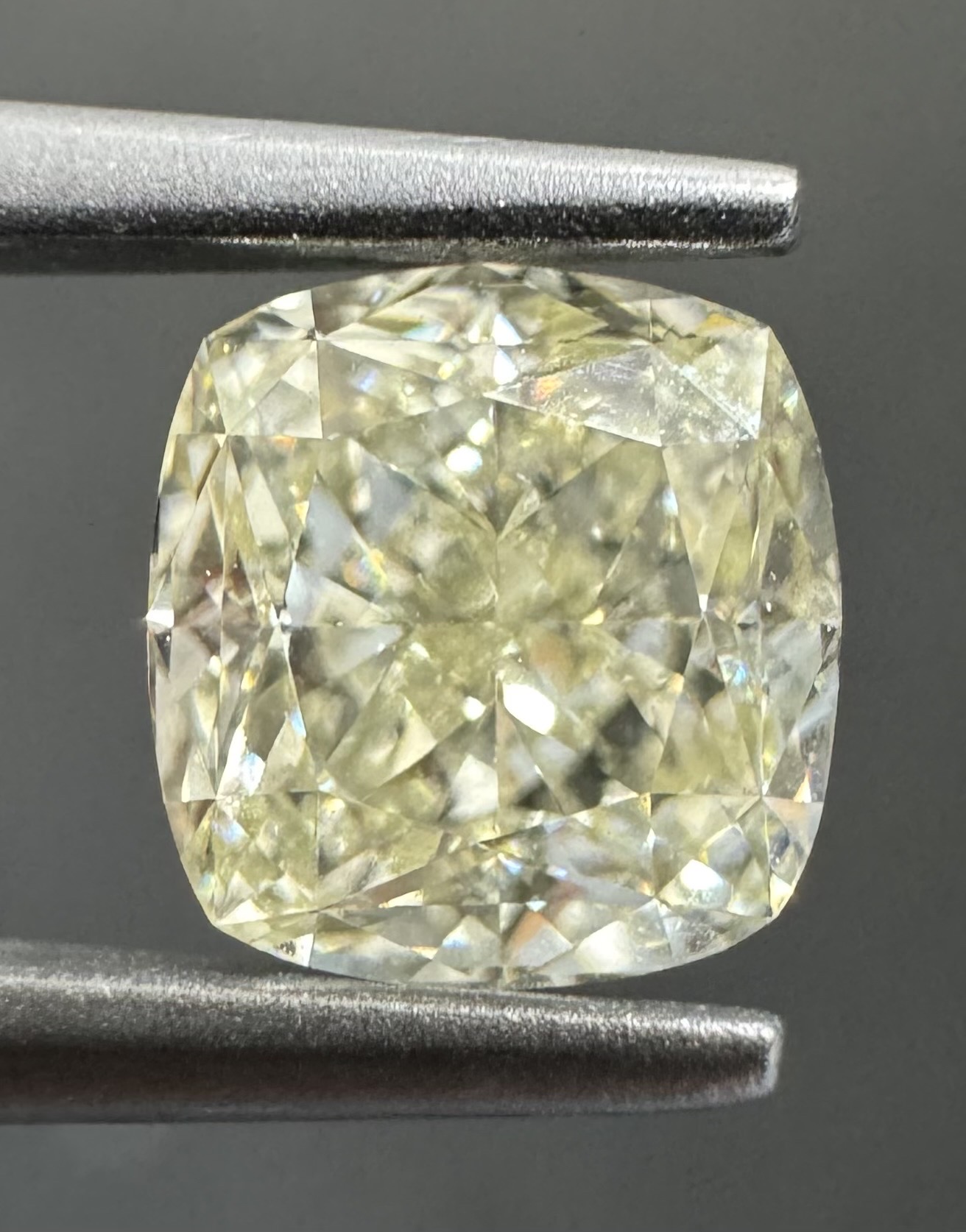 1.02ct Cushion SINGLE image 3 of 4