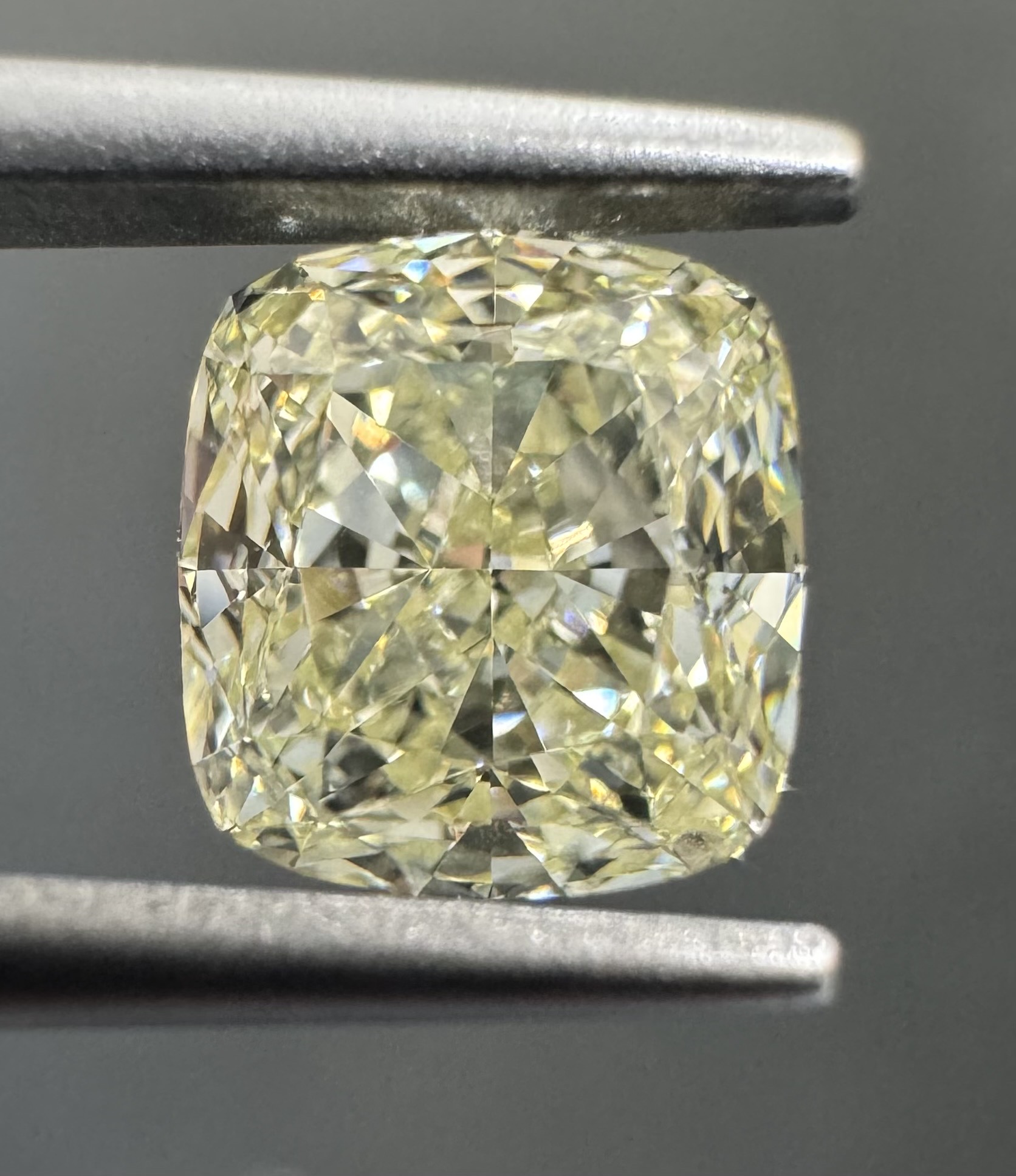 1.13ct Cushion SINGLE image 2 of 2