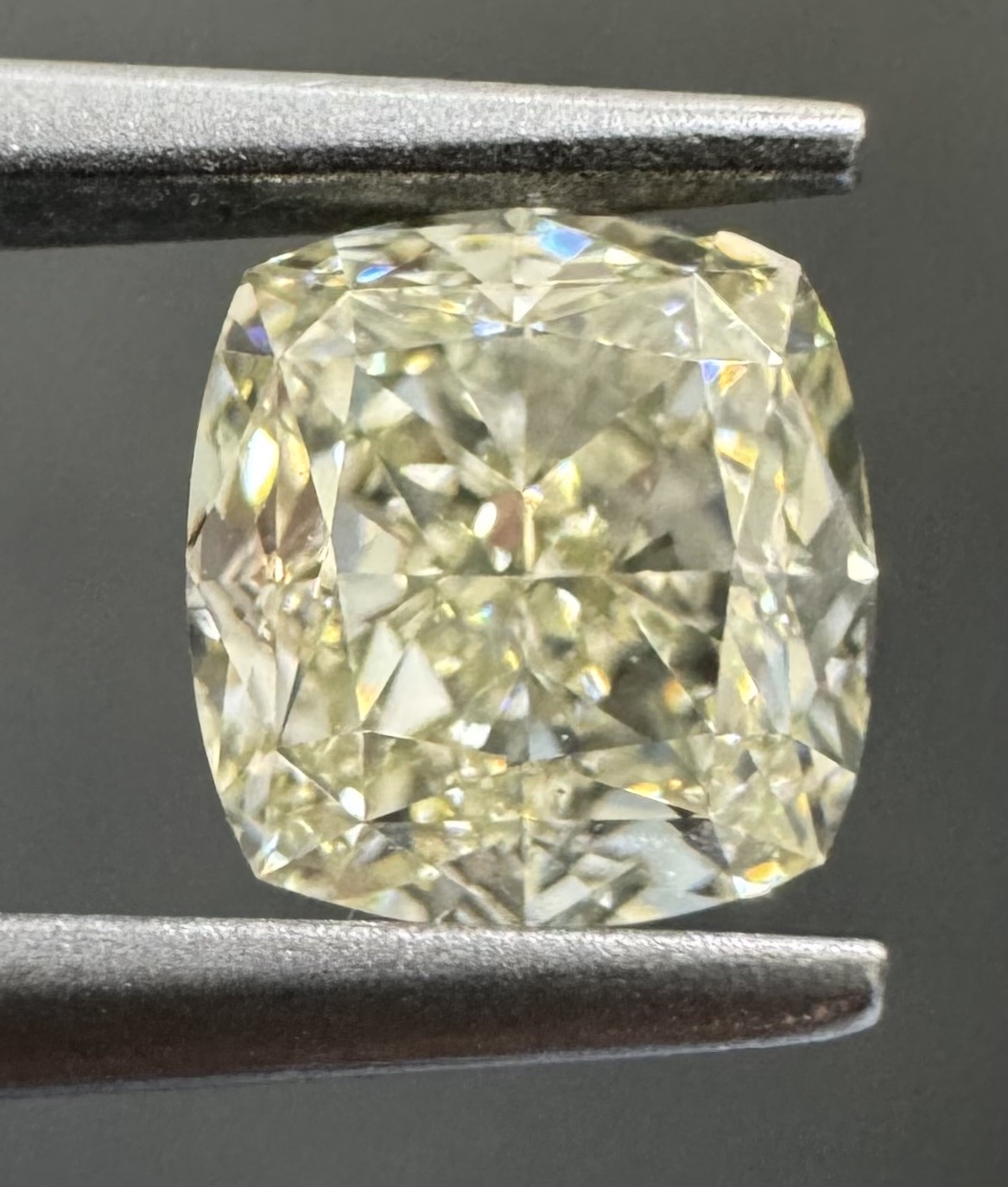 1.09ct Cushion SINGLE image 3 of 4