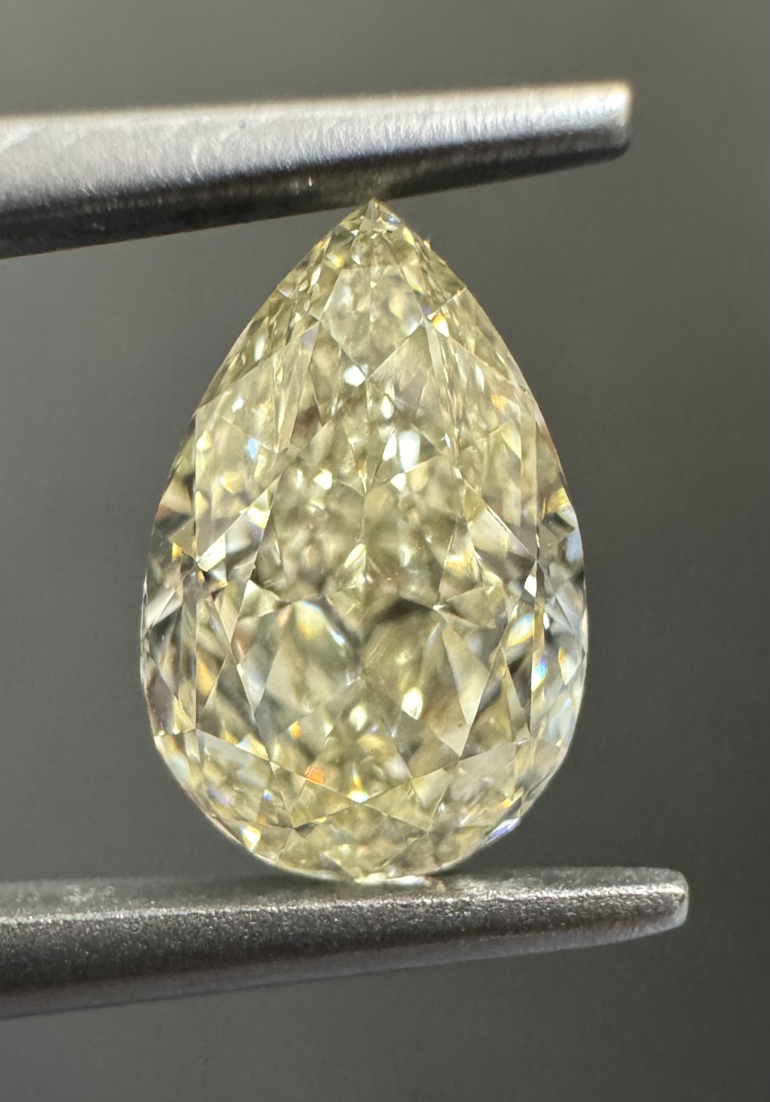 1.00ct Pear SINGLE image 3 of 4