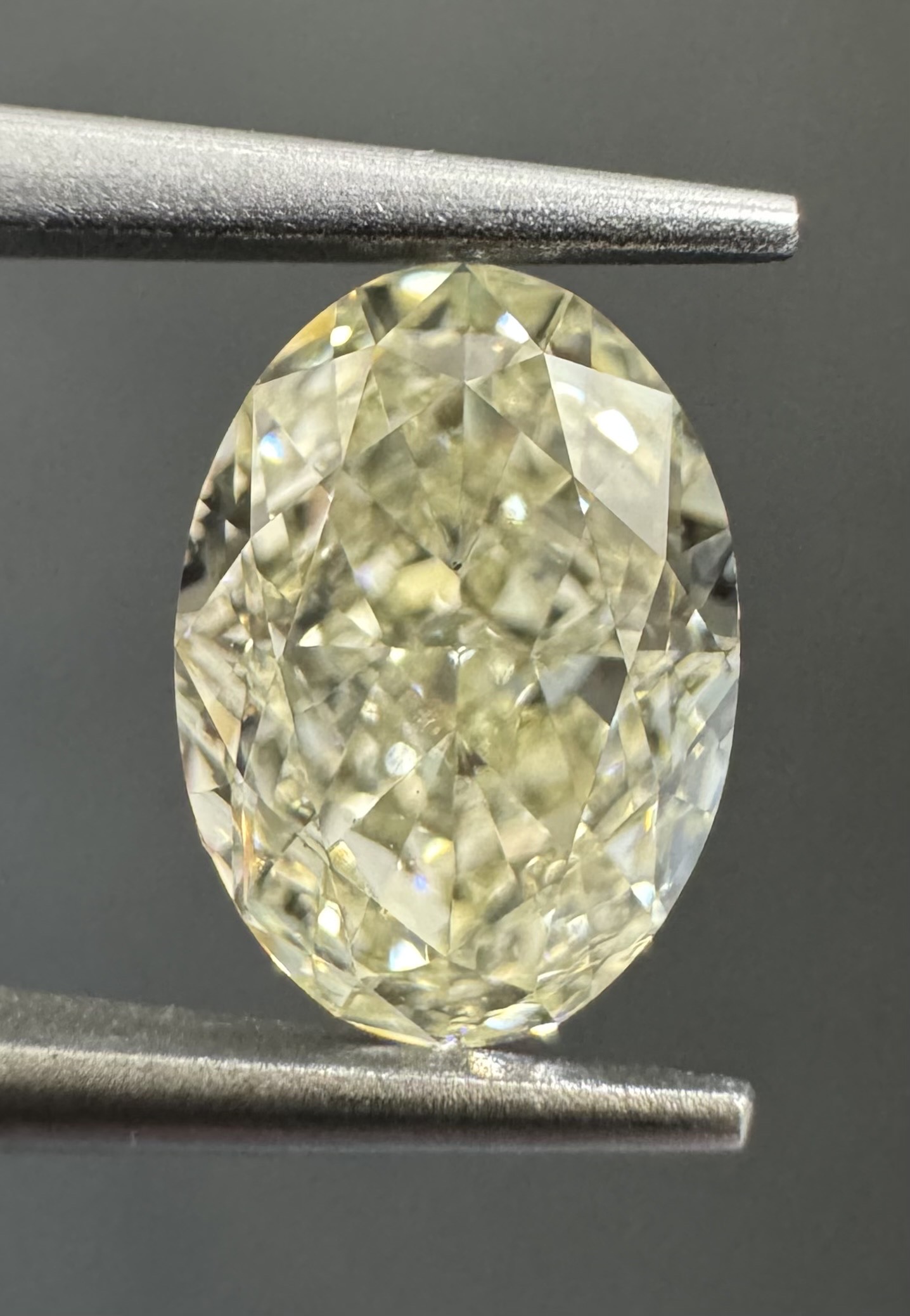 1.02ct Oval SINGLE image 3 of 4
