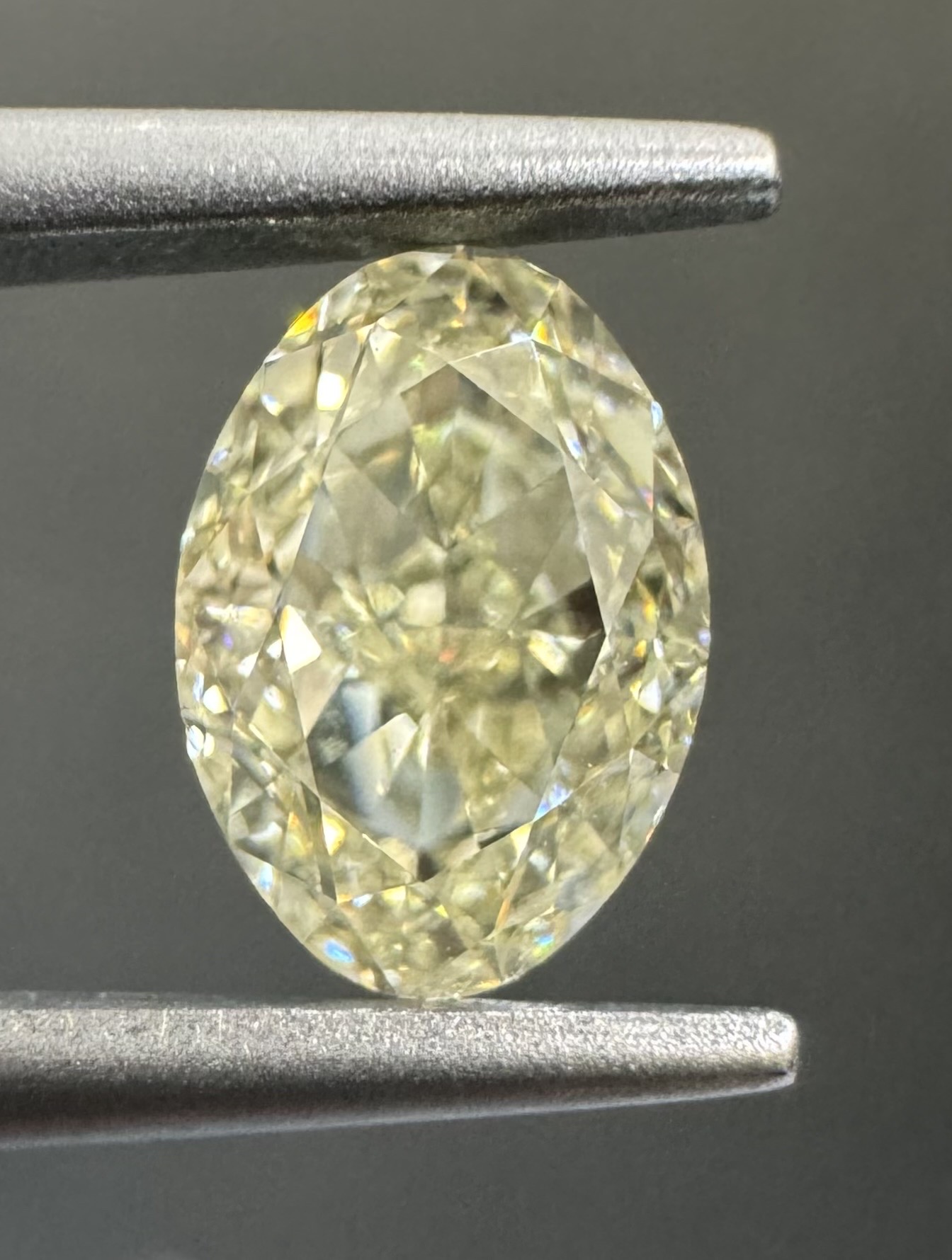 0.91ct Oval SINGLE image 3 of 4