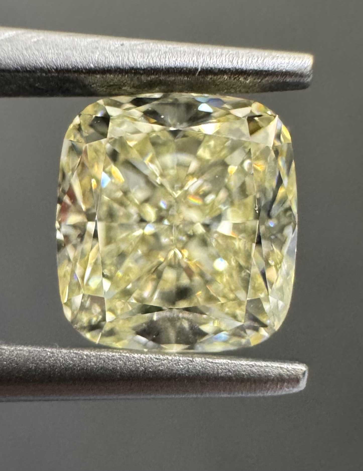 1.00ct Cushion SINGLE image 3 of 4
