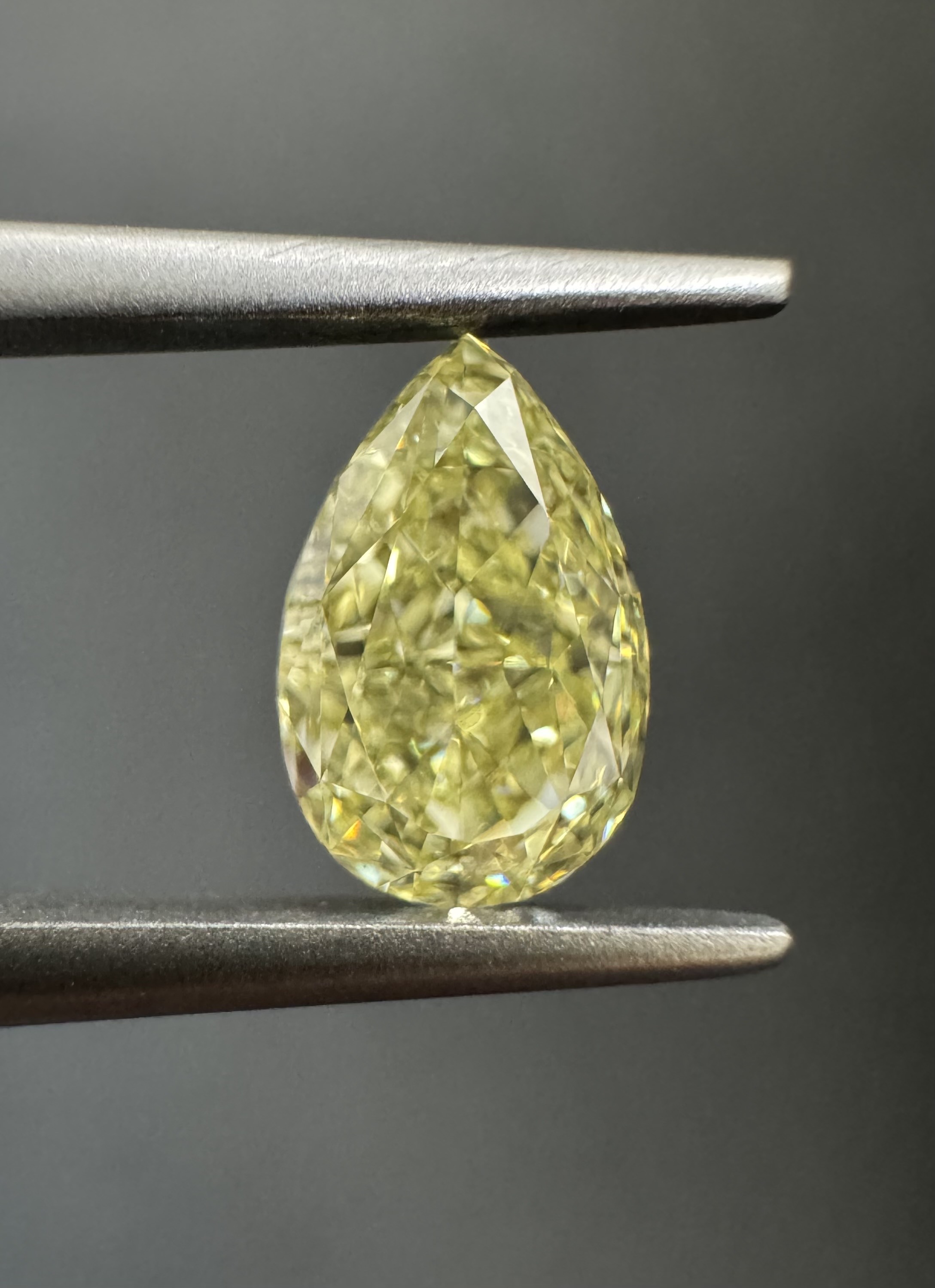 1.01ct Pear SINGLE image 2 of 3