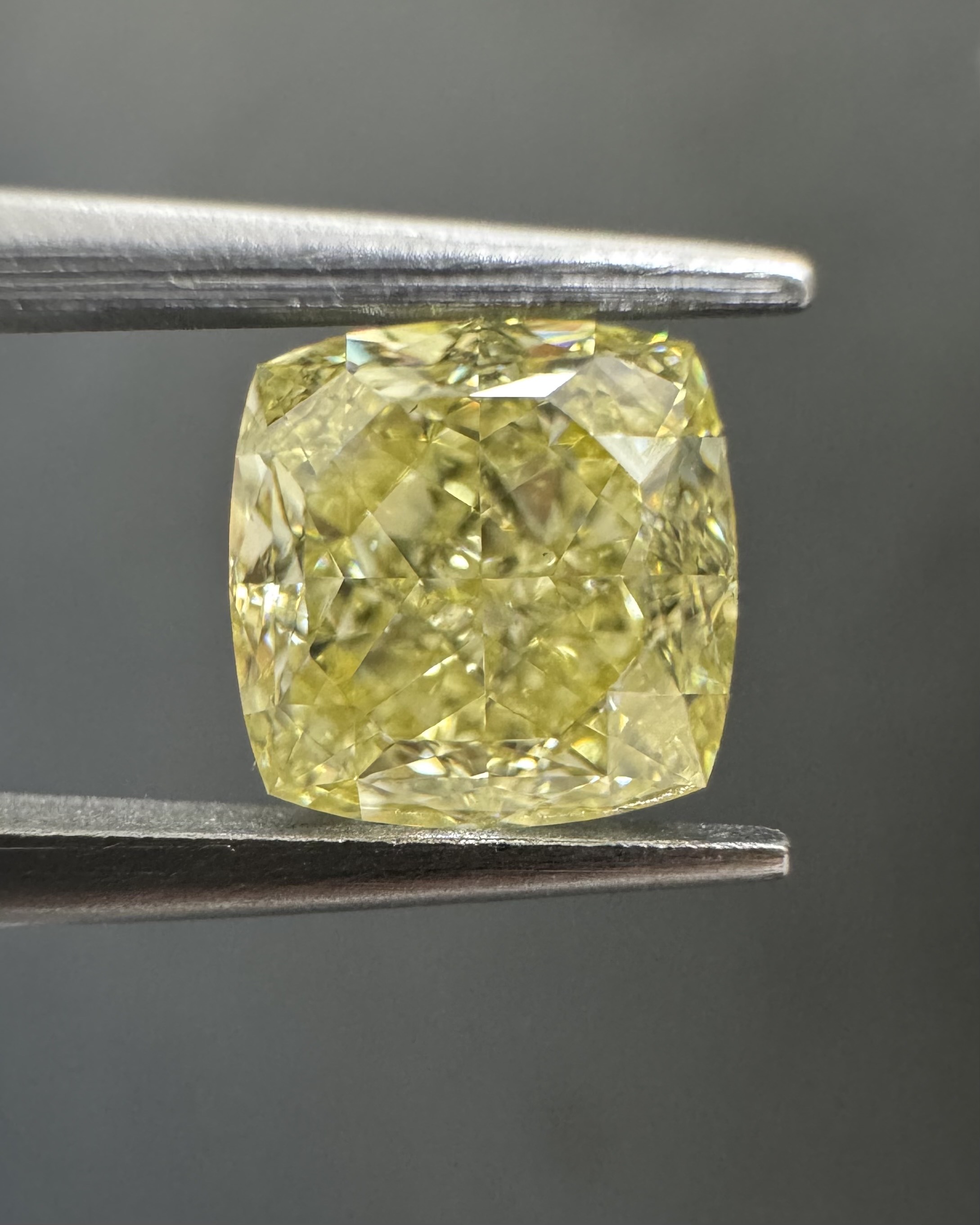 1.50ct Cushion SINGLE image 2 of 2