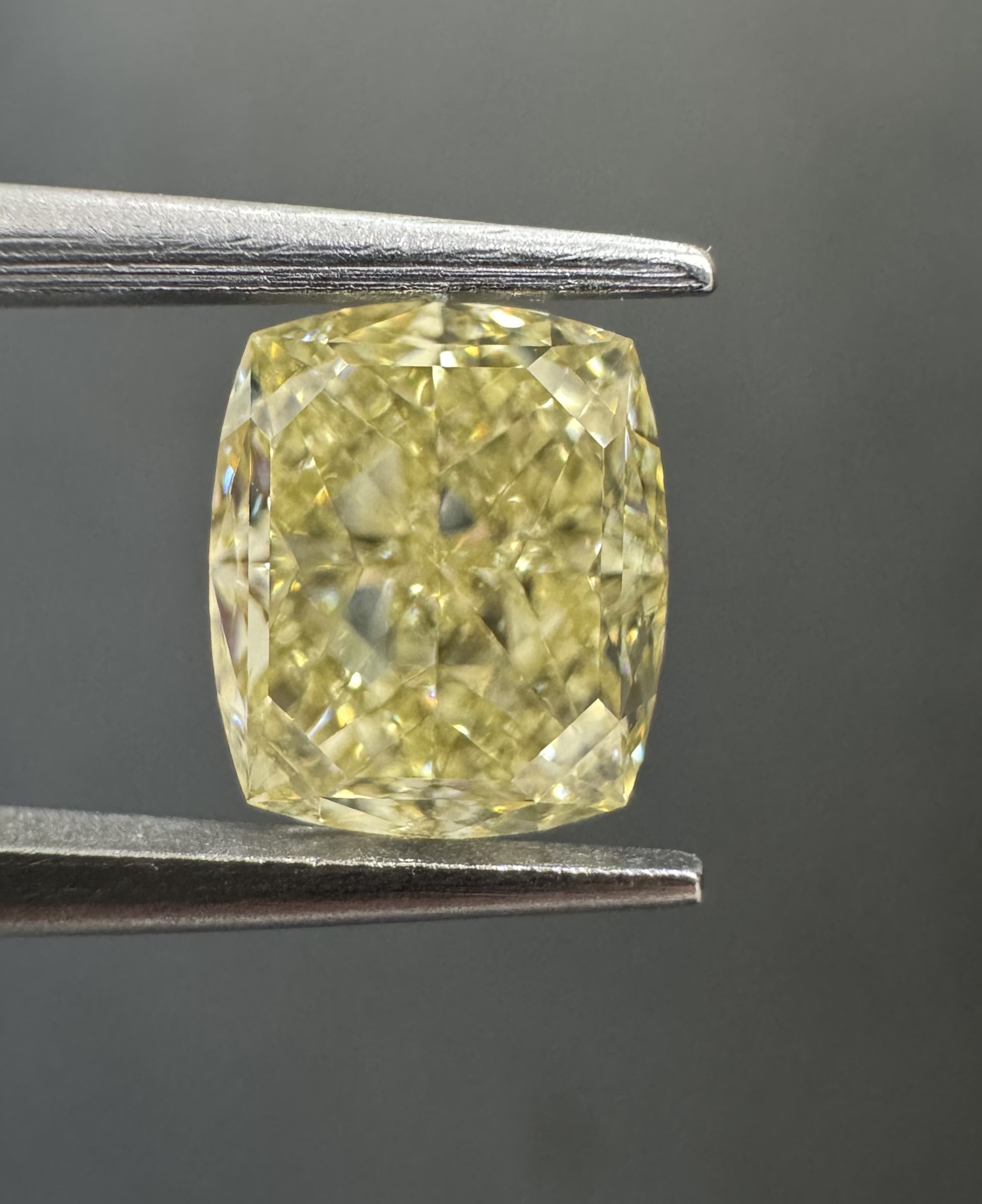 1.50ct Cushion SINGLE image 2 of 2
