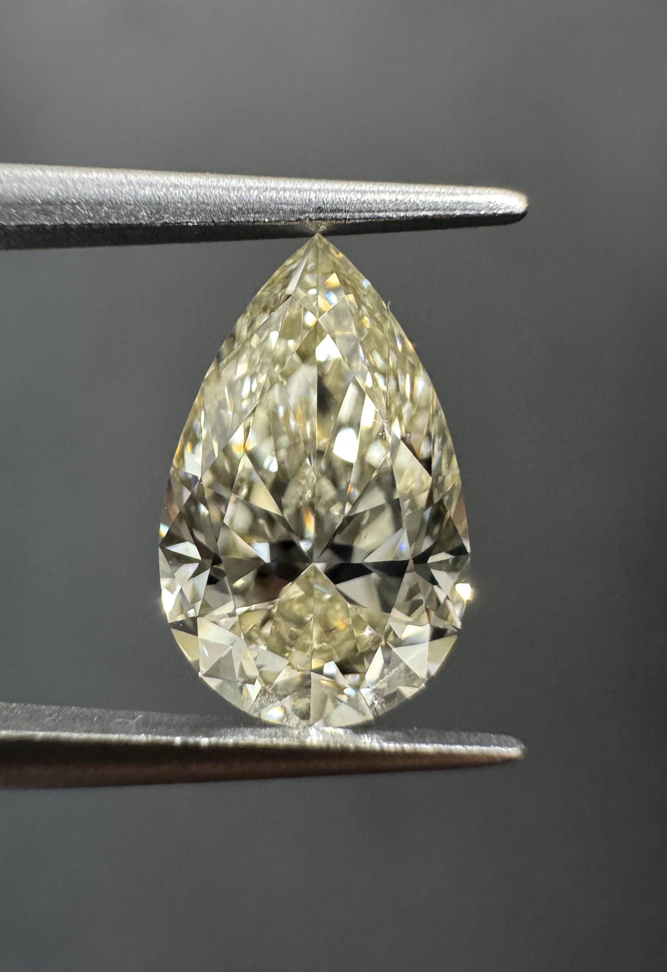 1.01ct Pear SINGLE image 3 of 4