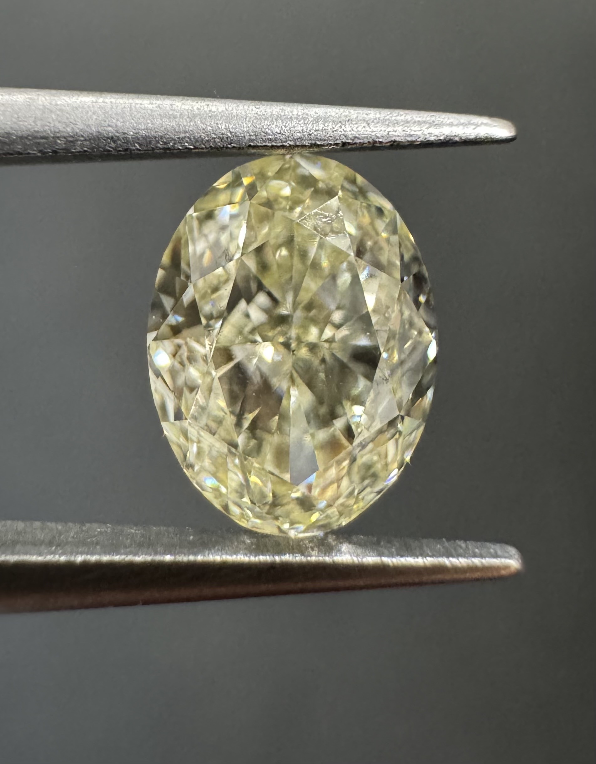 1.01ct Oval SINGLE image 3 of 4