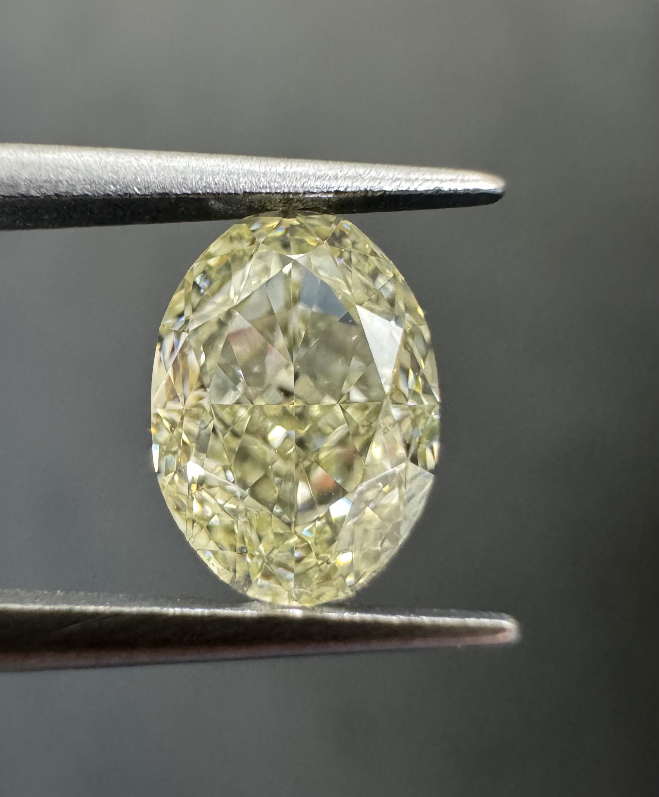 1.01ct Oval SINGLE image 3 of 4