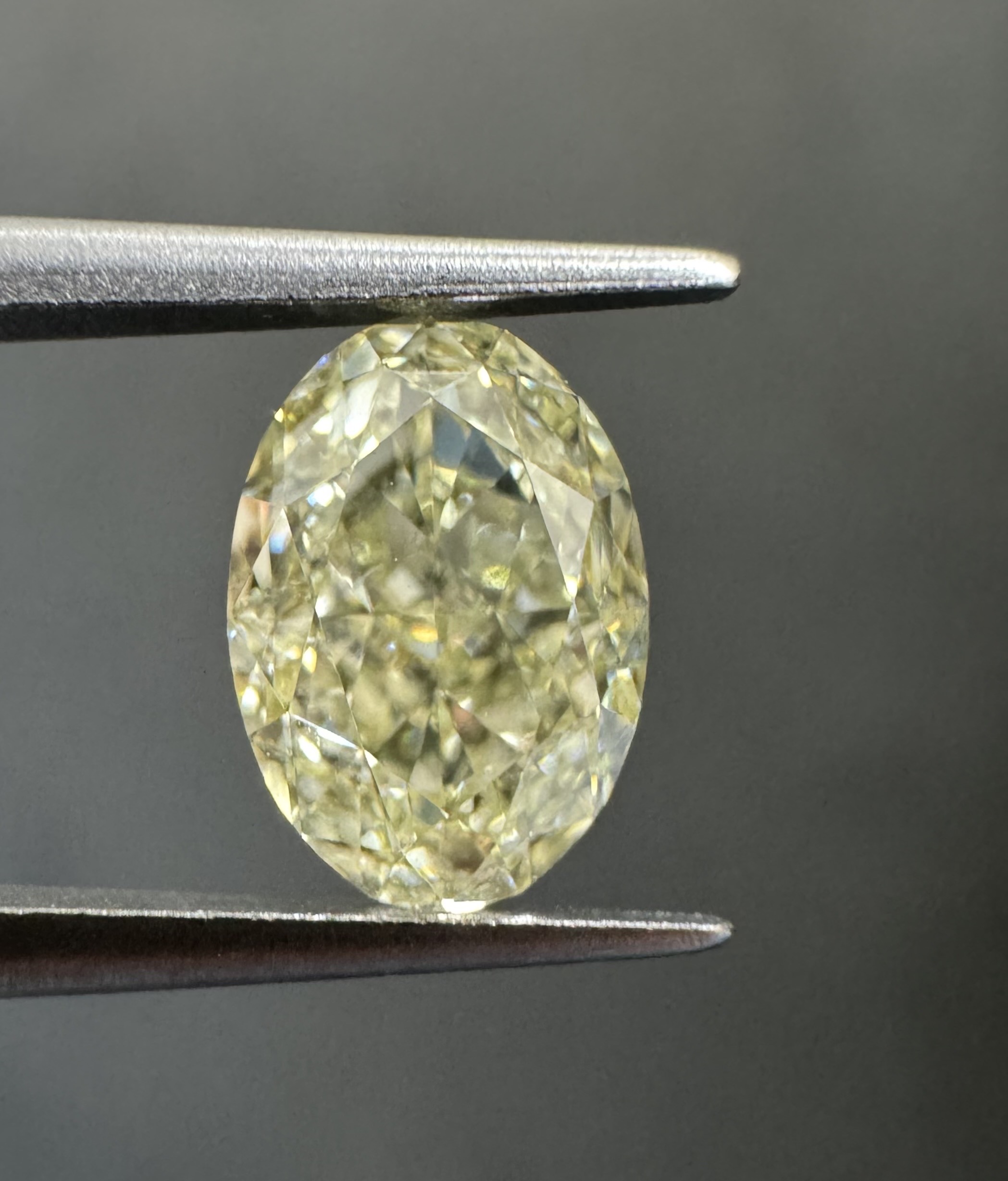 1.32ct Oval SINGLE image 3 of 4