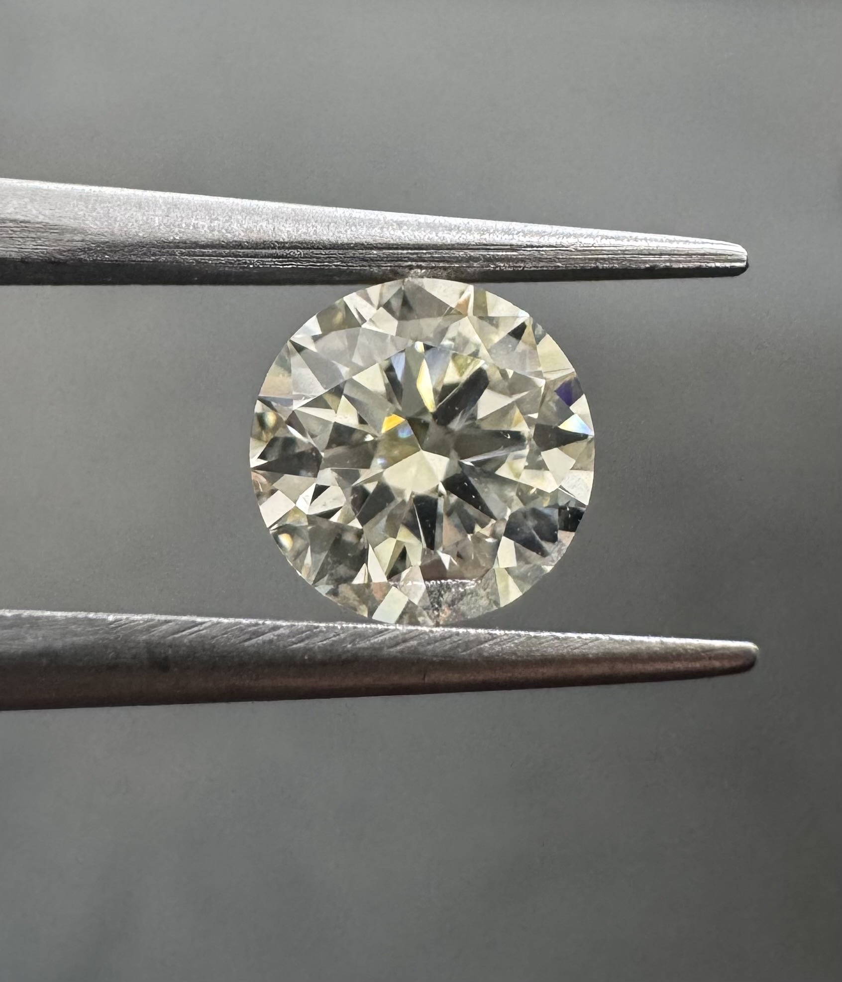 1.00ct Round SINGLE image 2 of 3